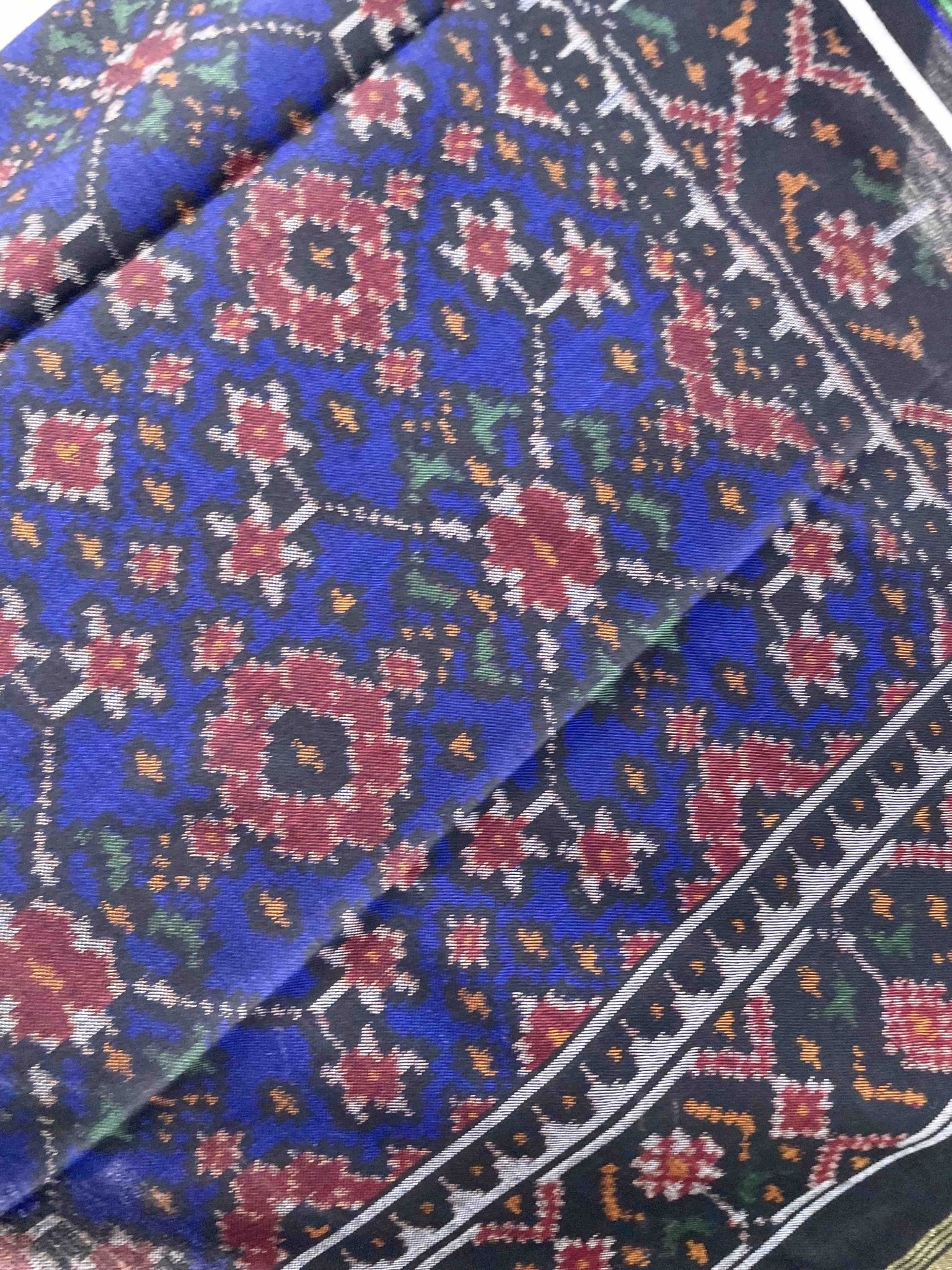 Black & Blue Navratan Patola Shawl - SindhoiPatolaArt