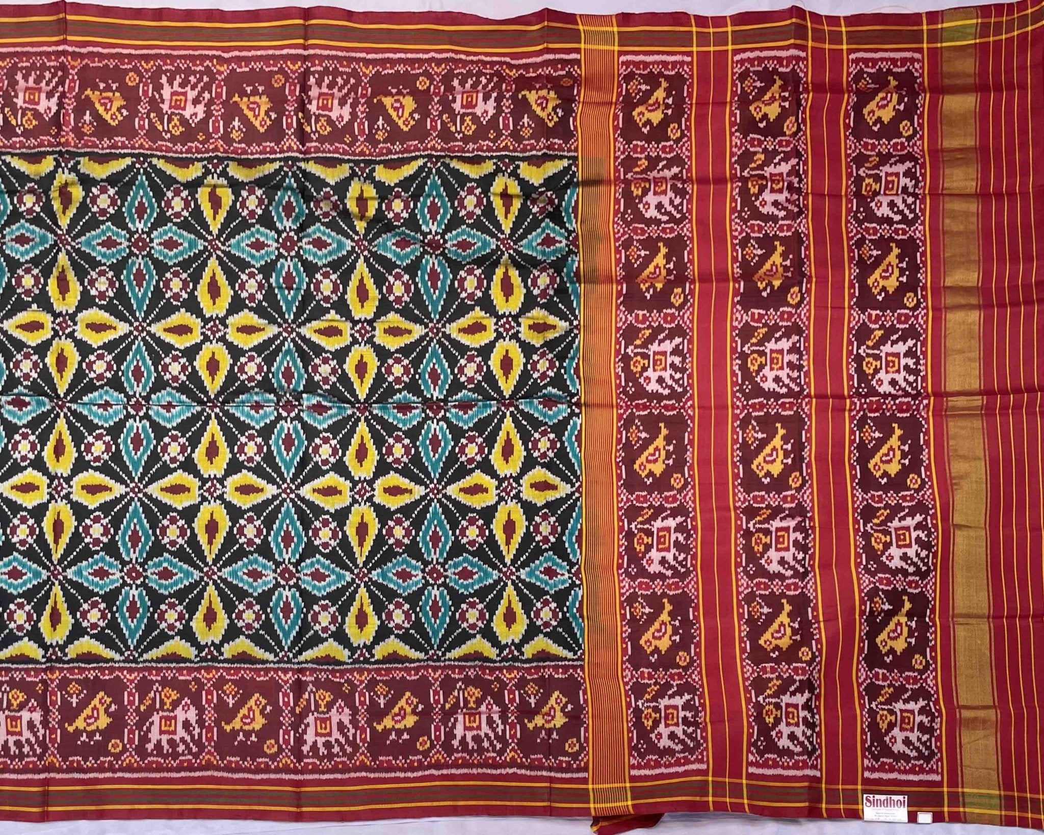 black new fancy design with traditional red narikunj pallu patola saree - SindhoiPatolaArt