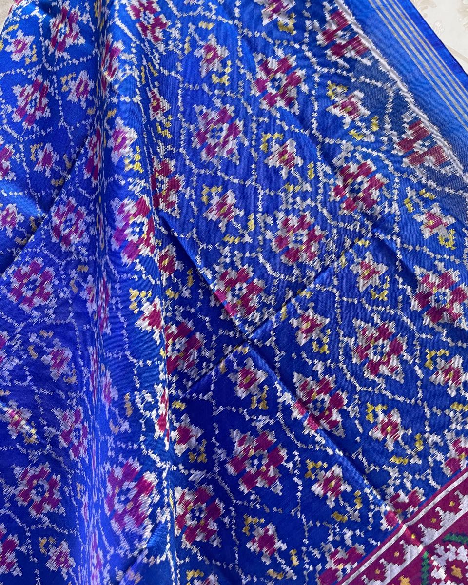 Blue Flower Designer Patola Dupatta - SindhoiPatolaArt
