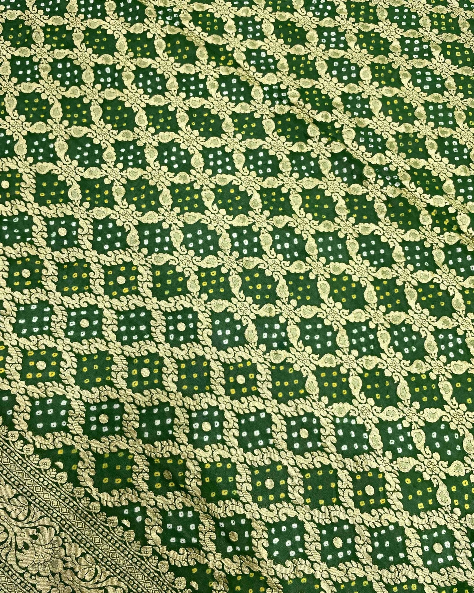 Green Georgette Bandhani Saree - SindhoiPatolaArt