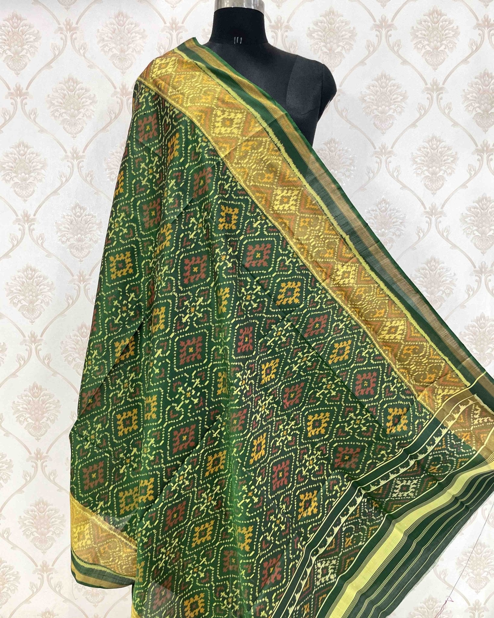 Green Panchanda Designer Patola Dupatta - SindhoiPatolaArt