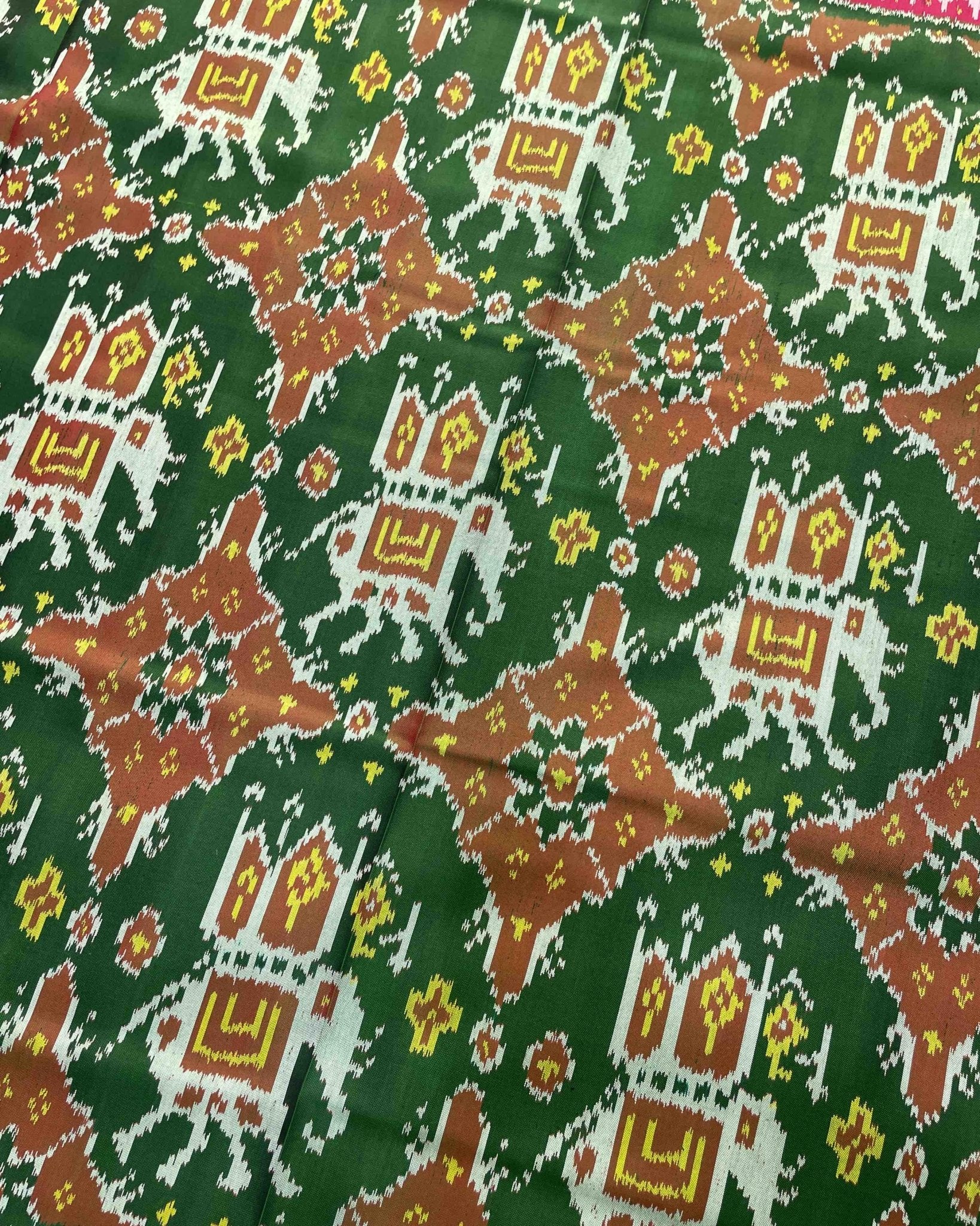 Pink & Green Elephant Chhabdi Traditional Designer Patola Saree - SindhoiPatolaArt