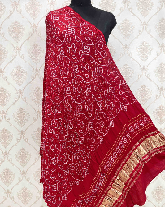 Red Bandhani Dupatta - SindhoiPatolaArt