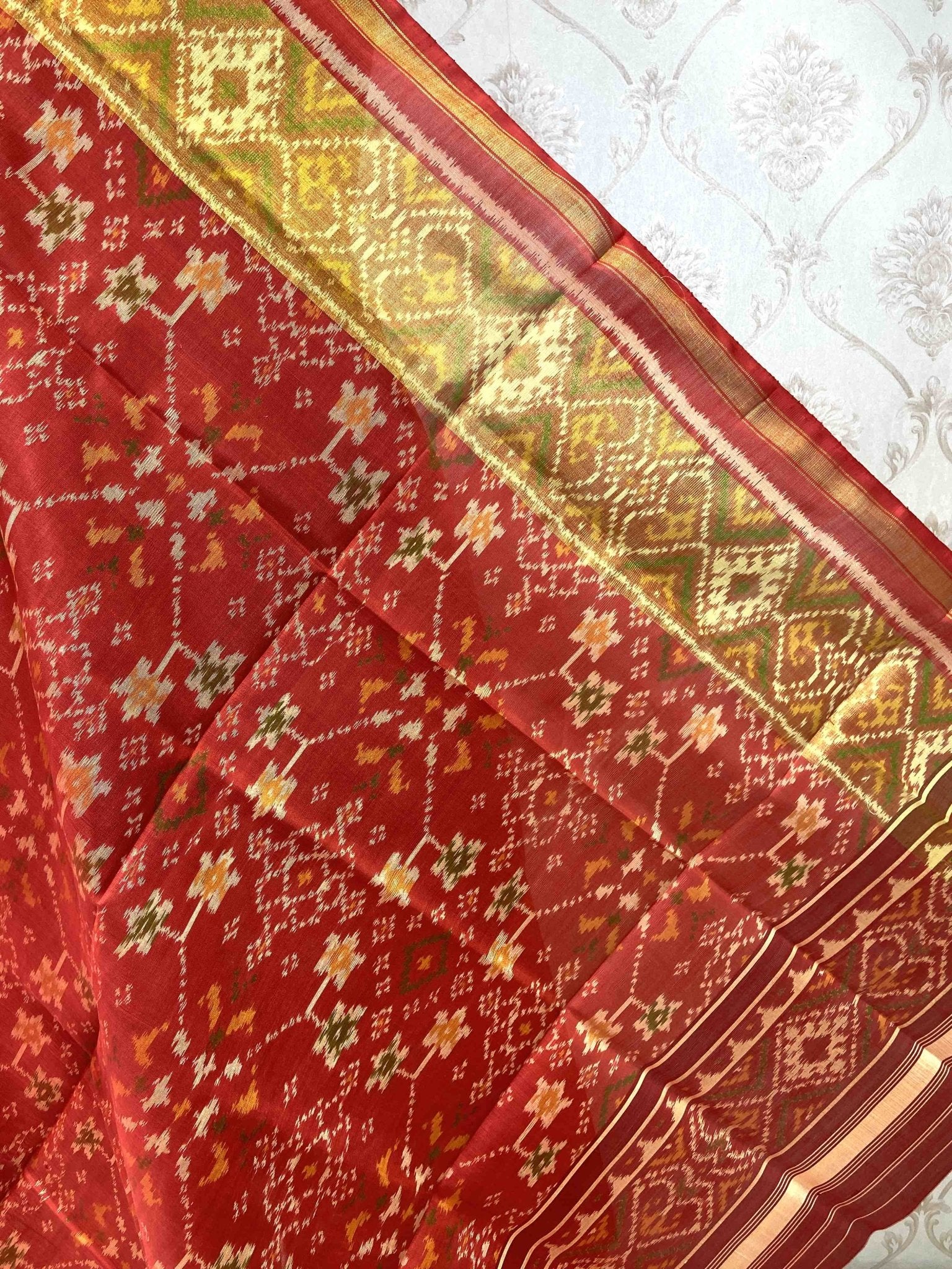 Red navratna design patola dupatta - SindhoiPatolaArt