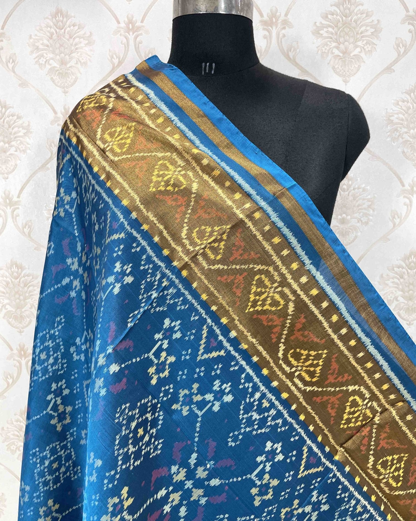 Turquoise Navratan Designer Patola Dupatta - SindhoiPatolaArt