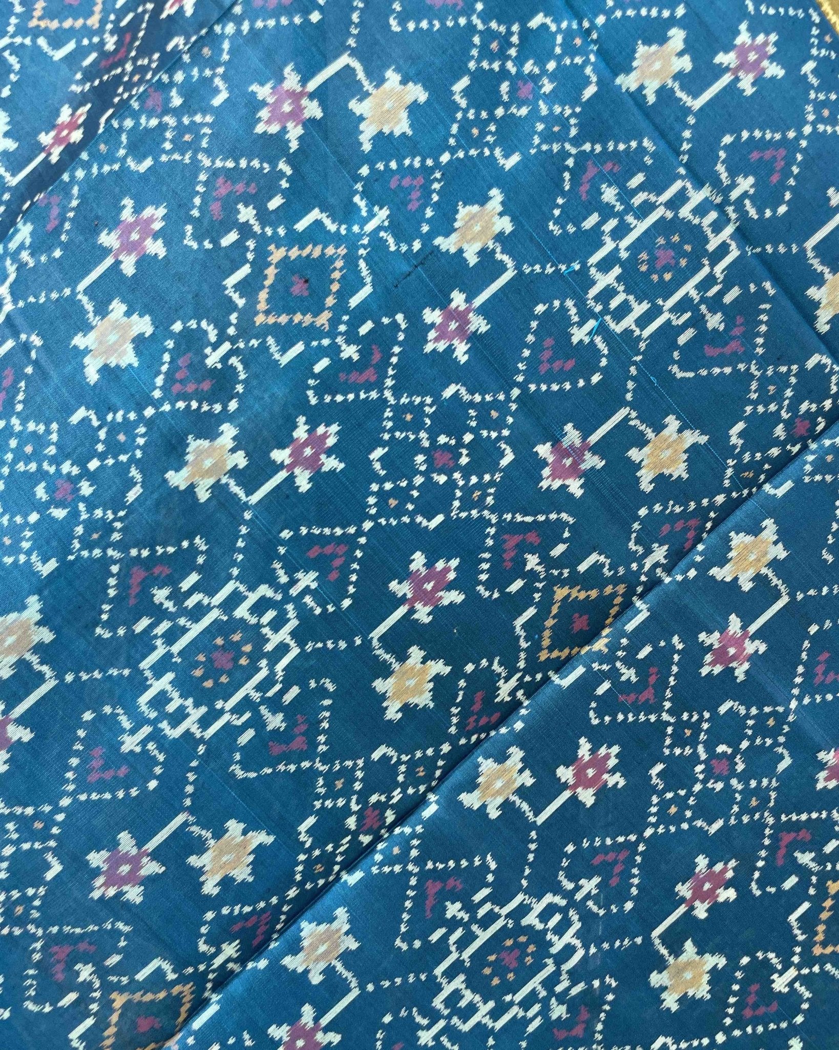 Turquoise Navratan Designer Patola Dupatta - SindhoiPatolaArt