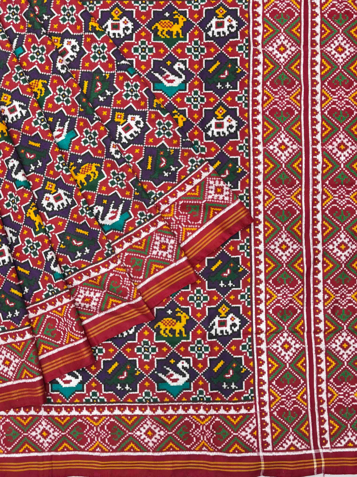 Red & Purple Narikunjar star Patan Patola