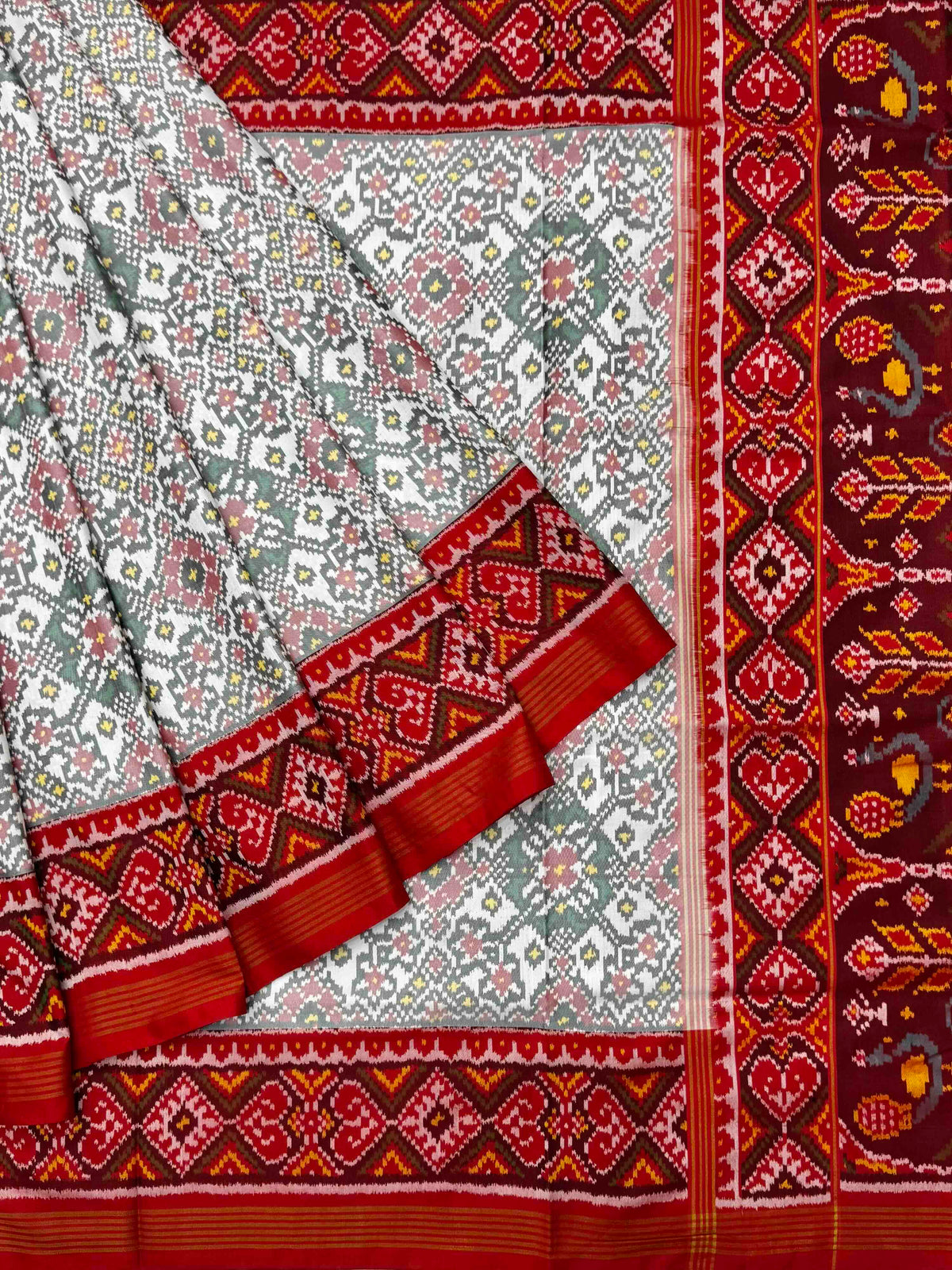 Red & white Navaratan Patola Saree