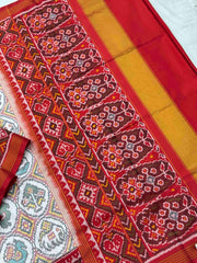 Red & white narikunj circle design Single ikat Patan Patola