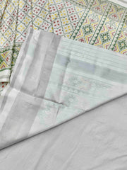 White Rajkoti Patola with Bandhani design
