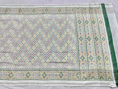 White Rajkoti Patola with Bandhani design