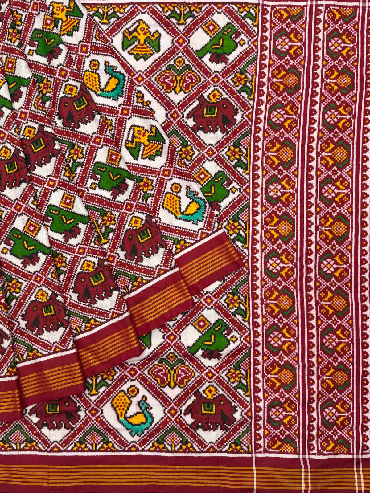 Red & white Narikunj Patan Patola