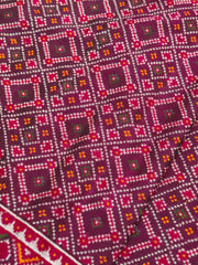 Pink & magenta bandhni design Patan patola