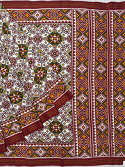 Red & white Navratna bhat Patan Patola