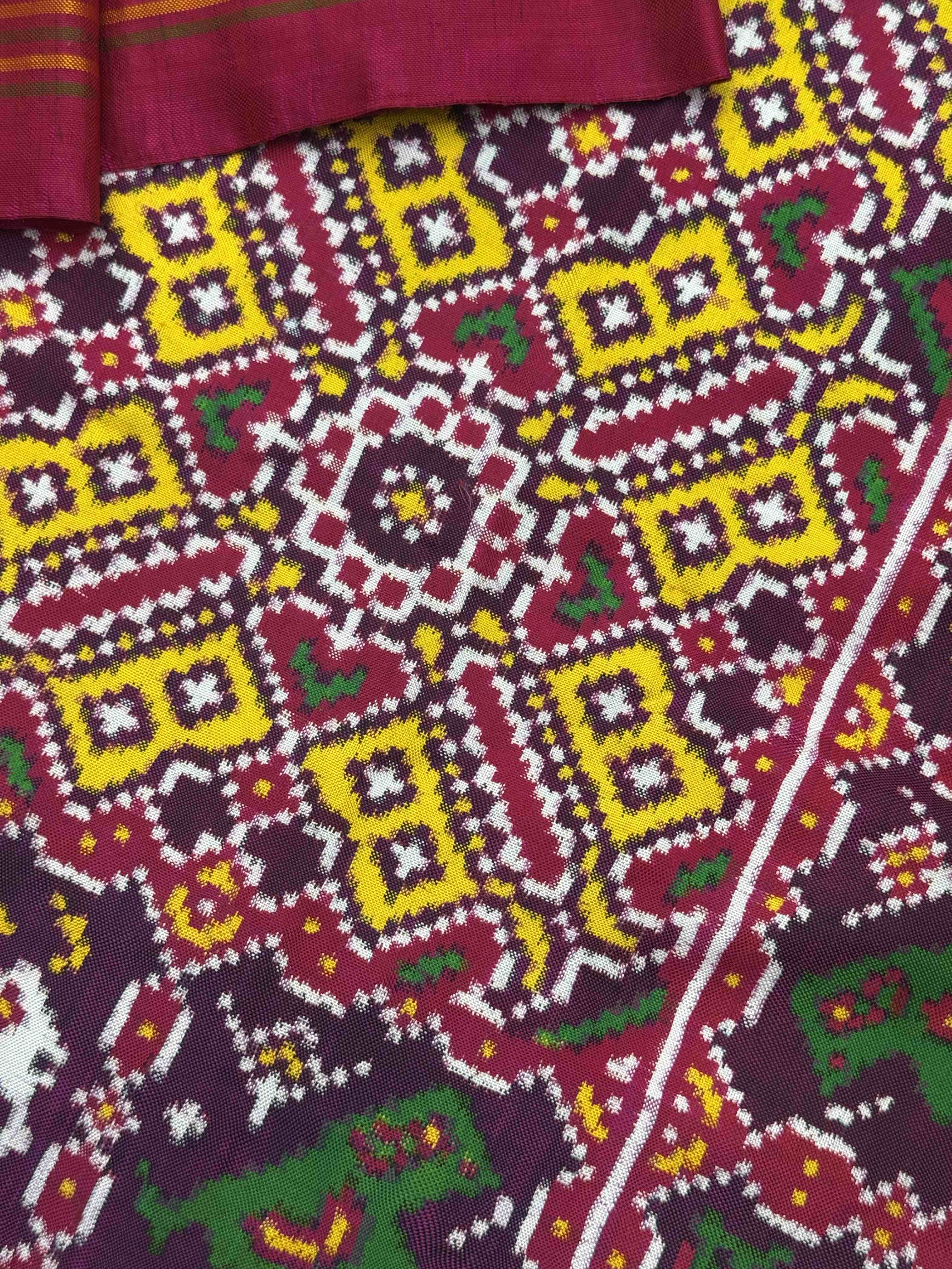 Pink & lemon Yellow Manekchowk Narikunj Patan Patola