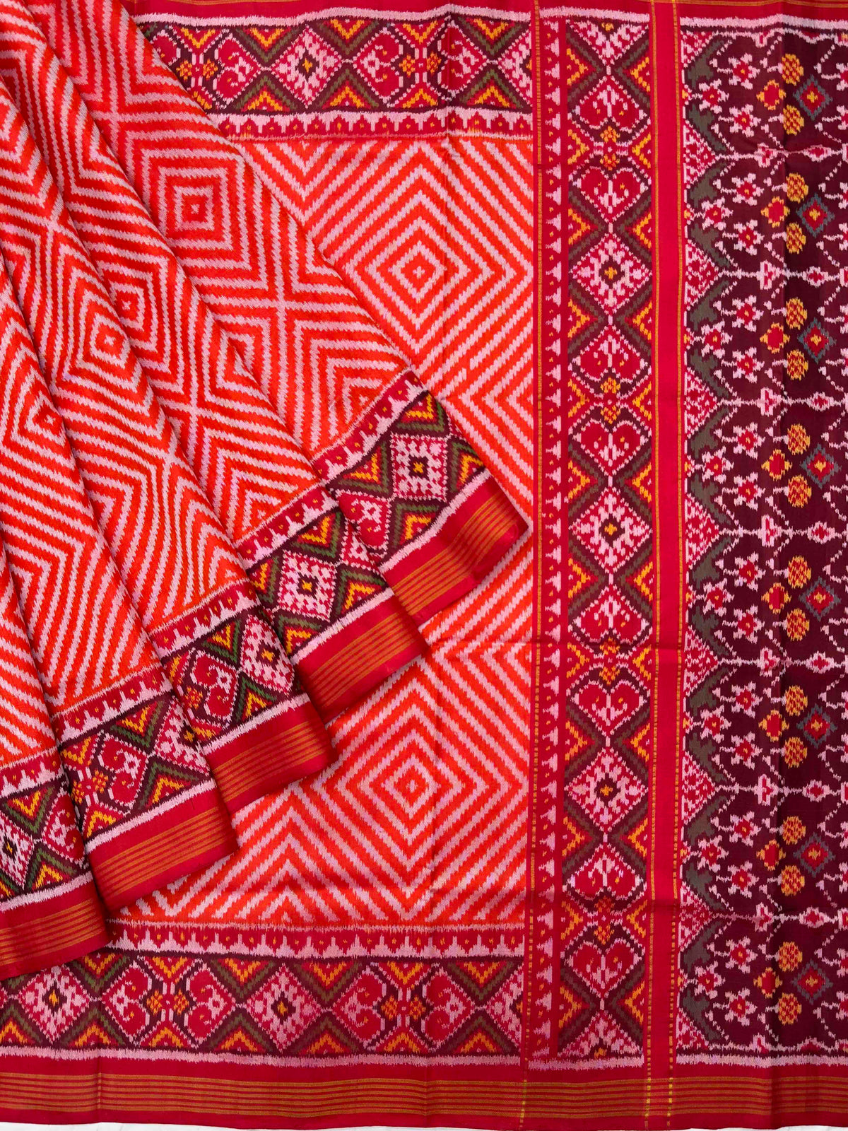 Red & orange square zigzag Patola