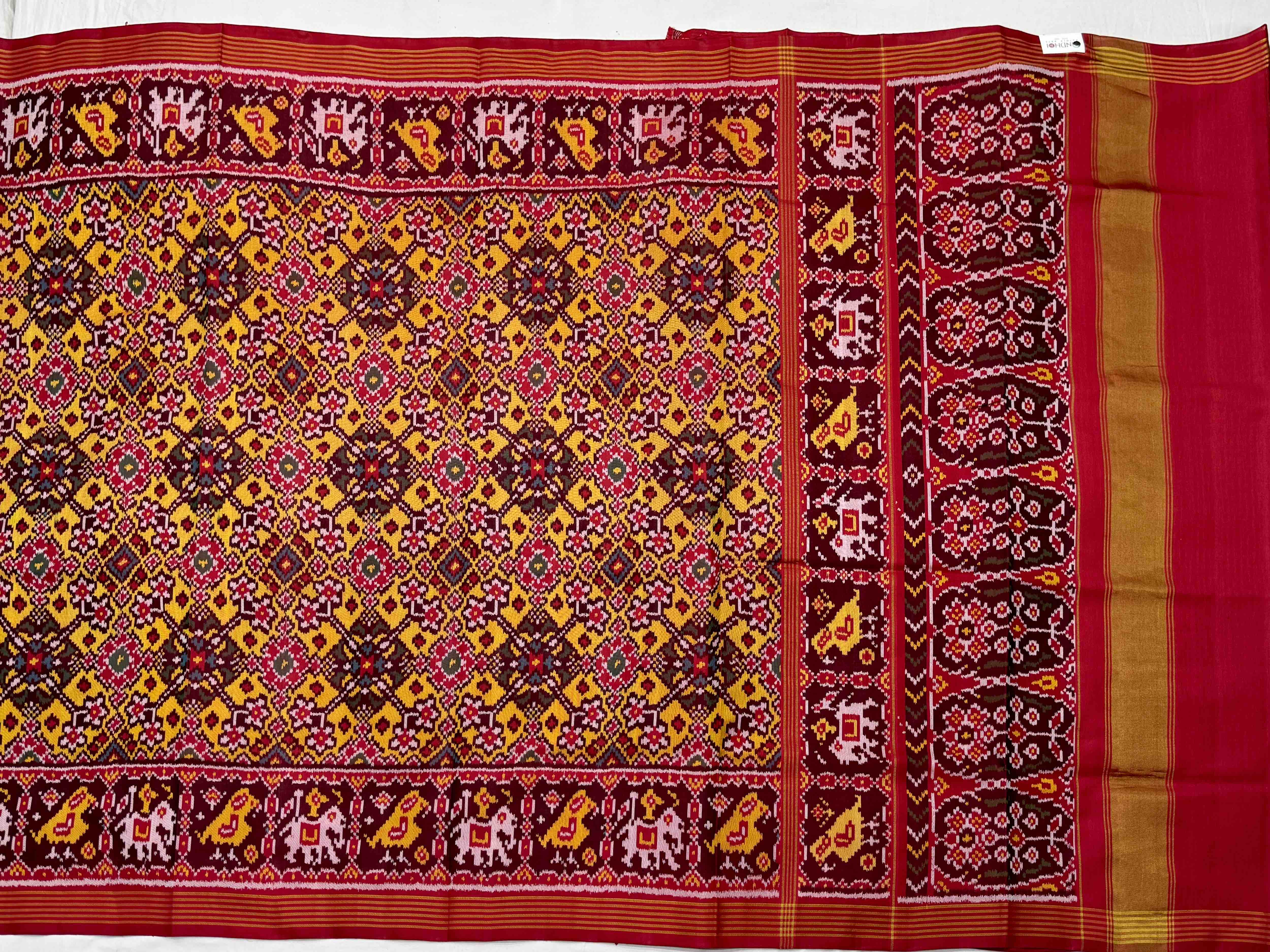 Navratan narikunj border pallu Patola Saree