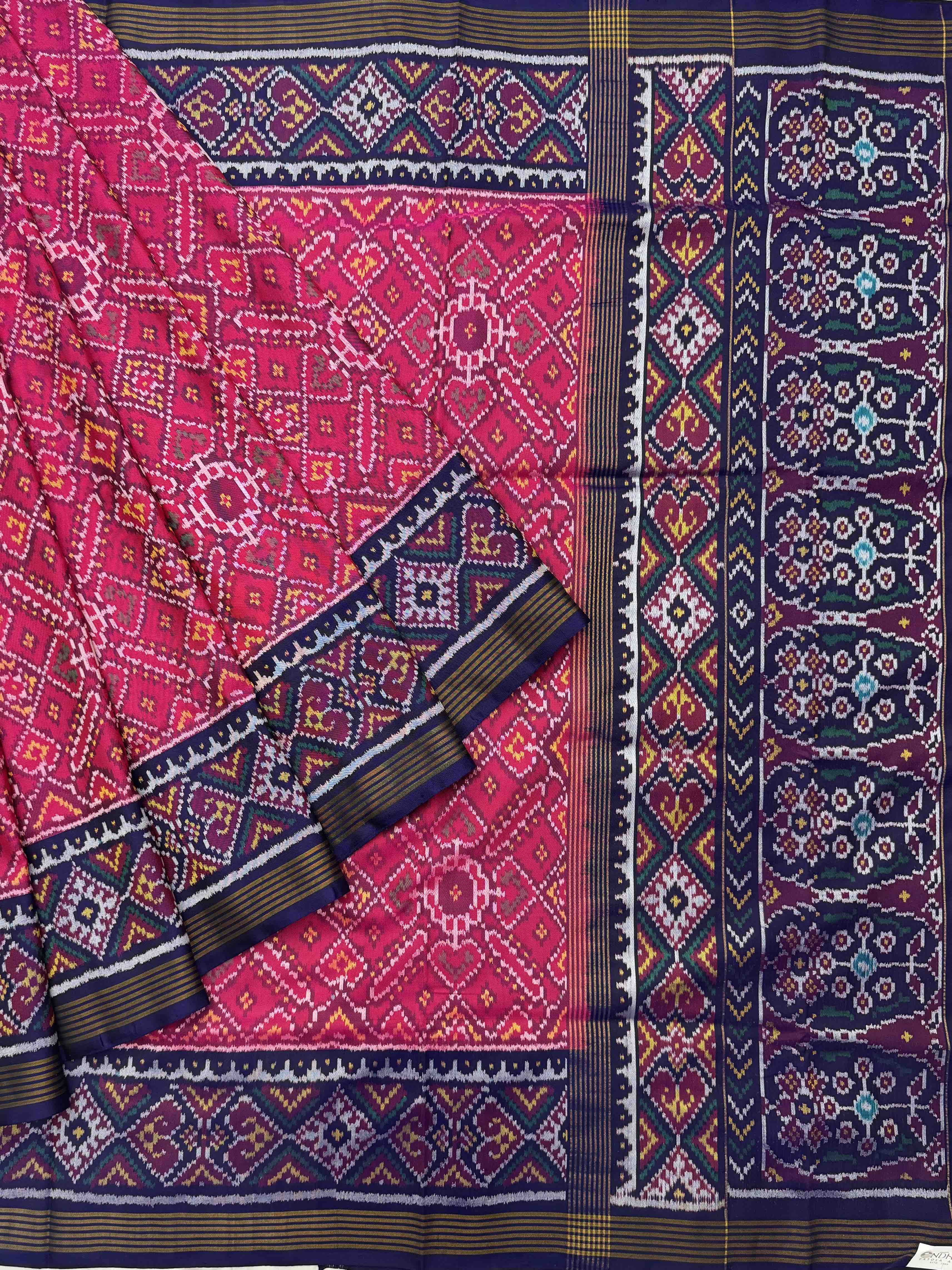 Purple & pink manekchawk Single ikat Patola