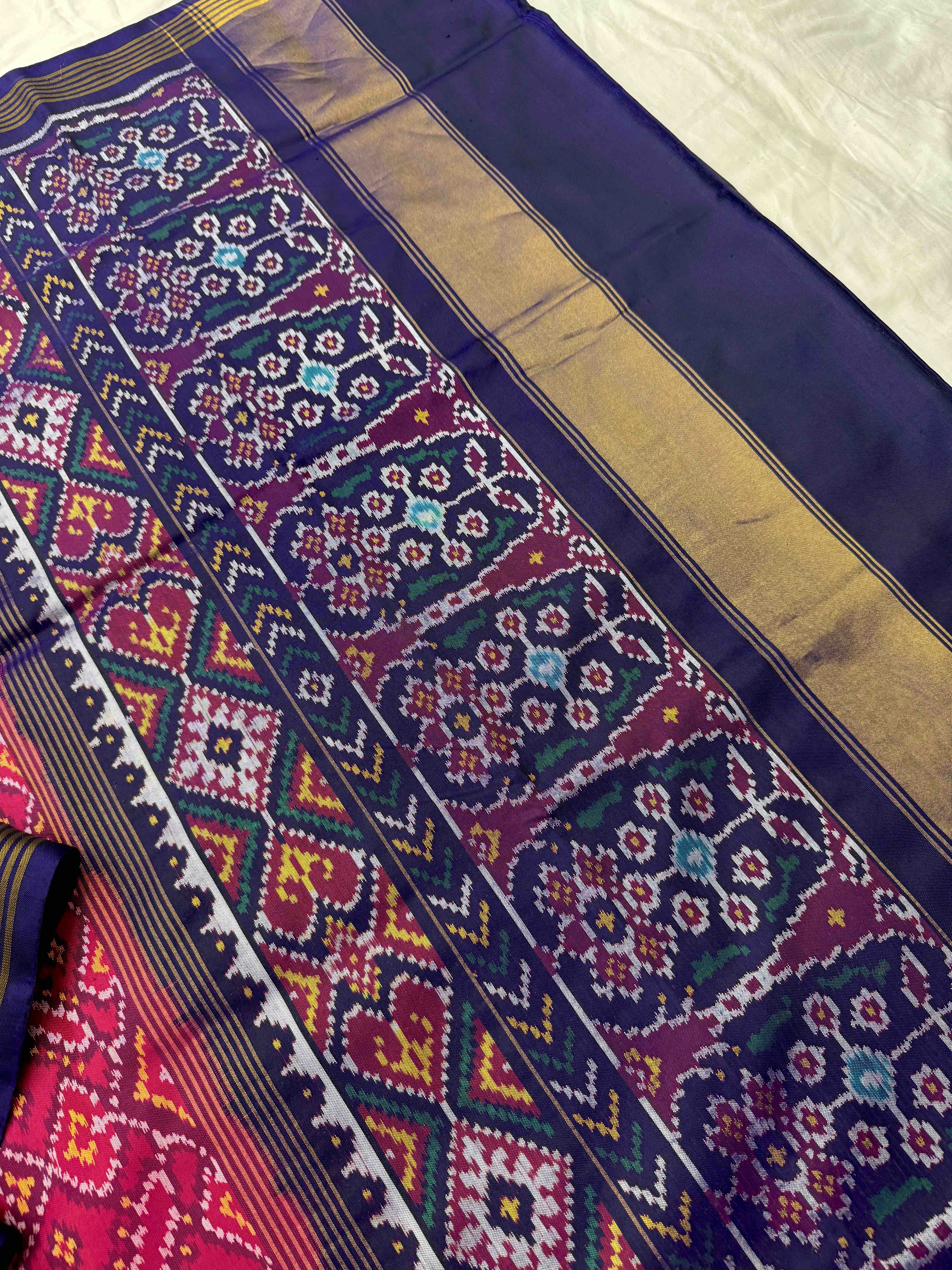 Purple & pink manekchawk Single ikat Patola
