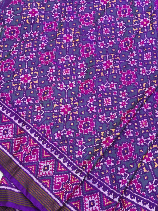 Purple & purple tint rama Navratan Patola