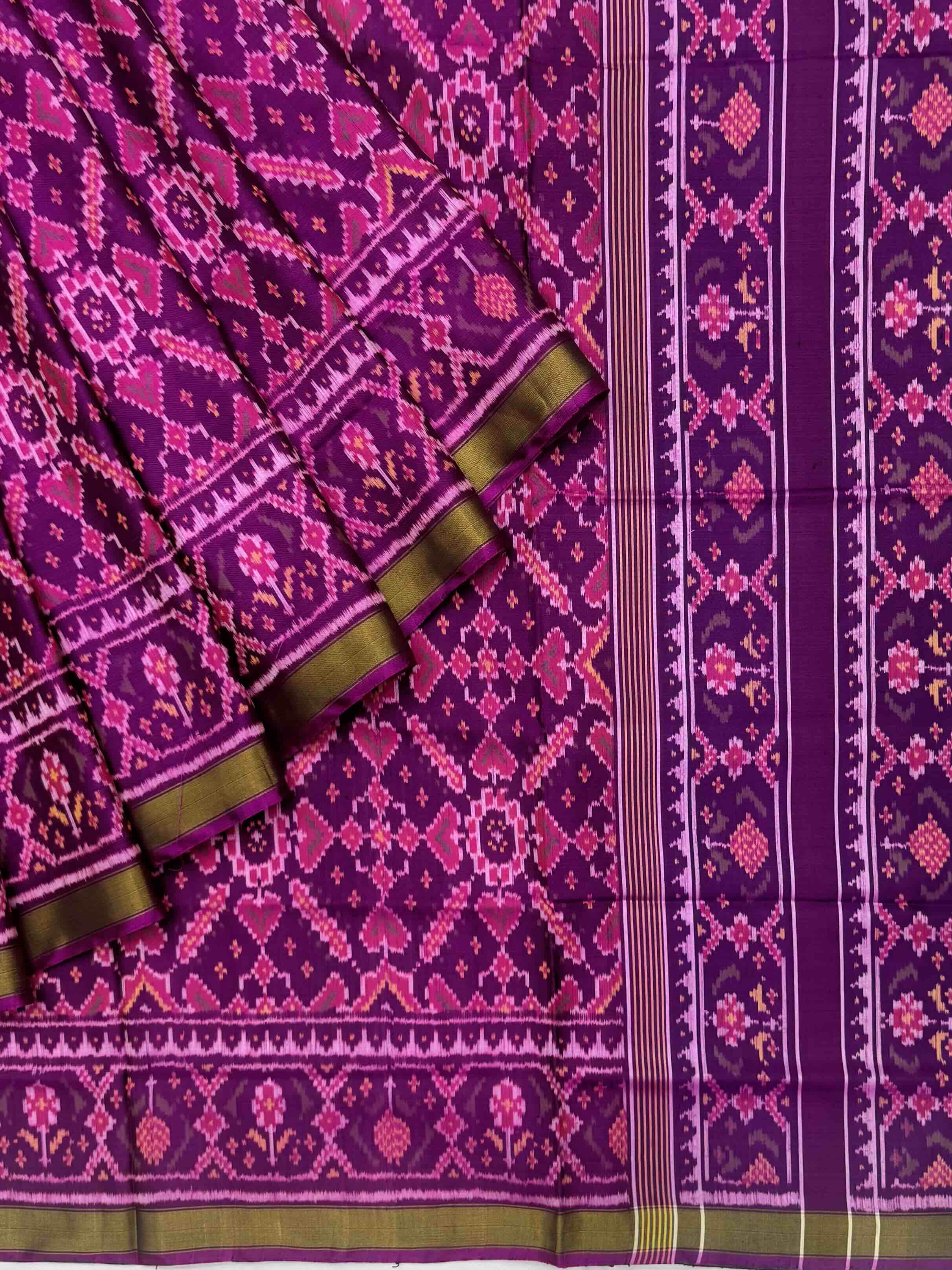 Magenta pink manekchawk Rajkot Patola