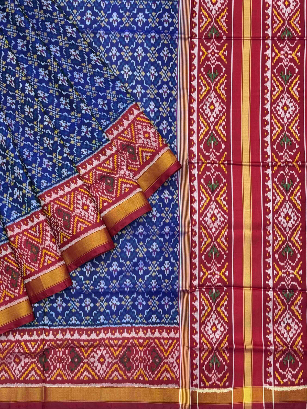 Maroon & Blue Buttonful Rajkot Patola