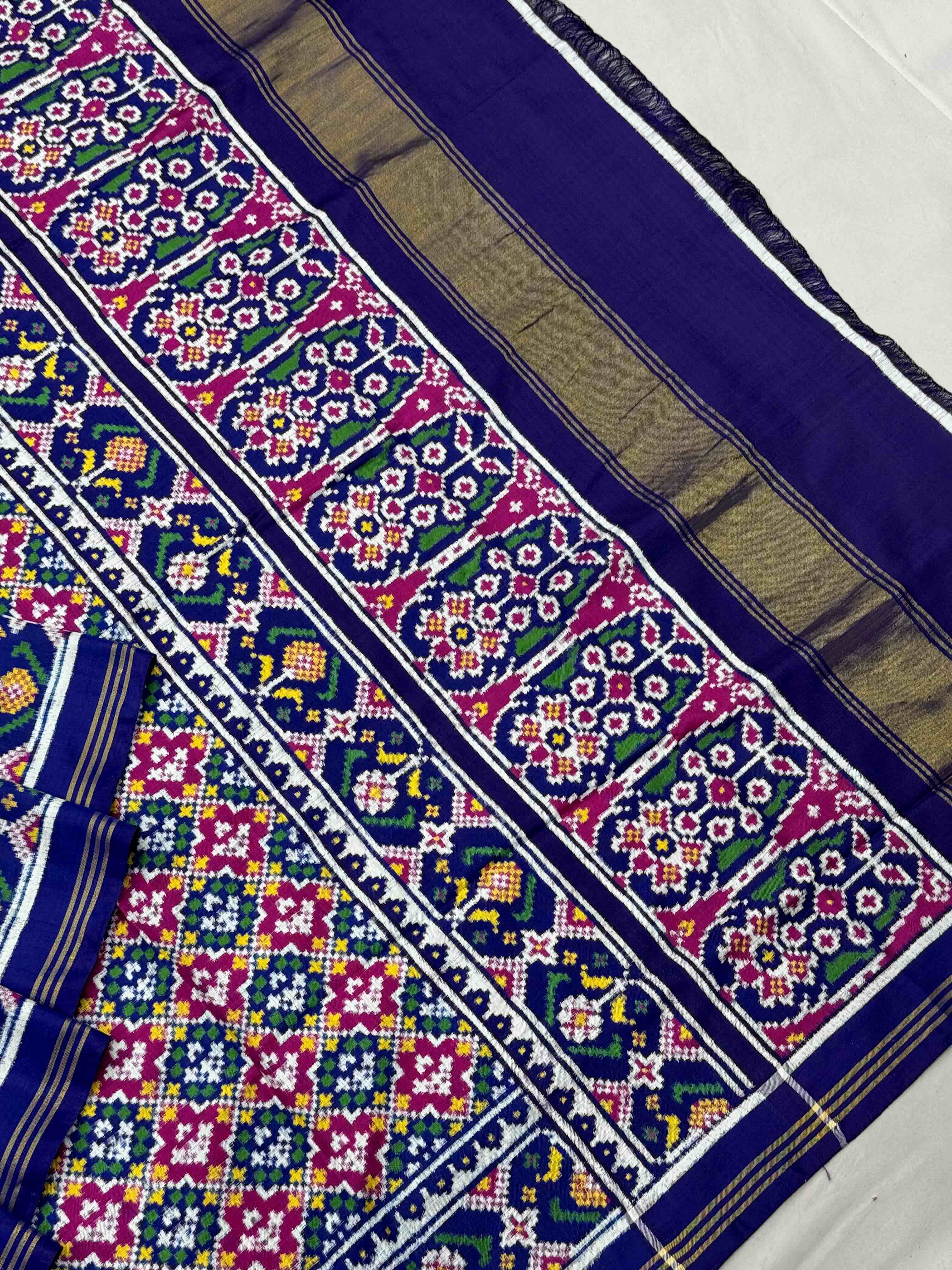 Purple with pink buttonful design patan patola