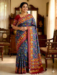 Red & Blue deer border pallu with blue patan patola