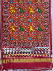 Red and orange big figures in circle Patan Patola Saree