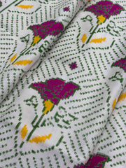 Offwhite with greenish tint floral Patan Patola