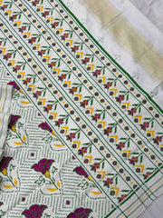 Offwhite with greenish tint floral Patan Patola