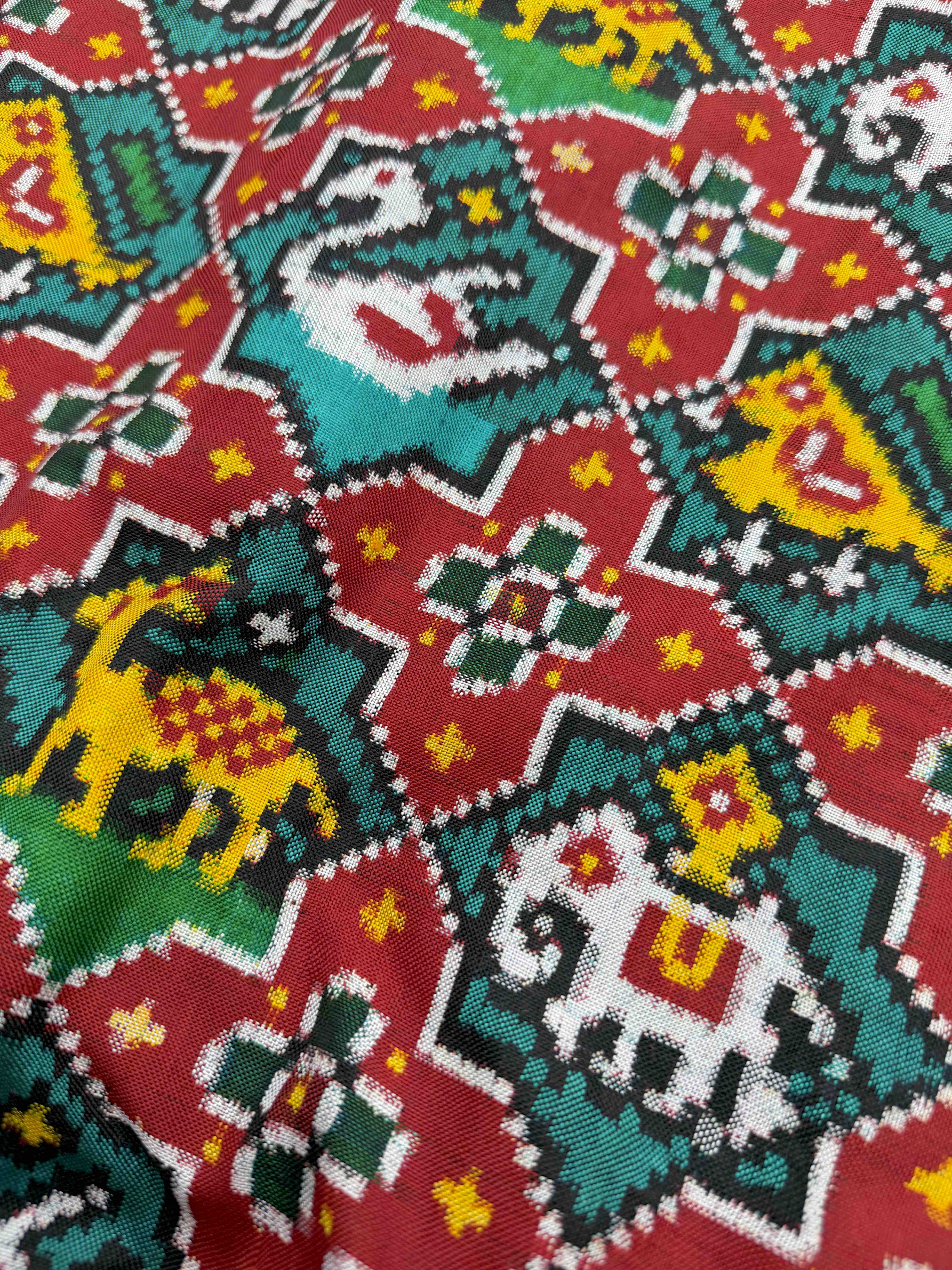 Red & rama Star with motifs Patan Patola