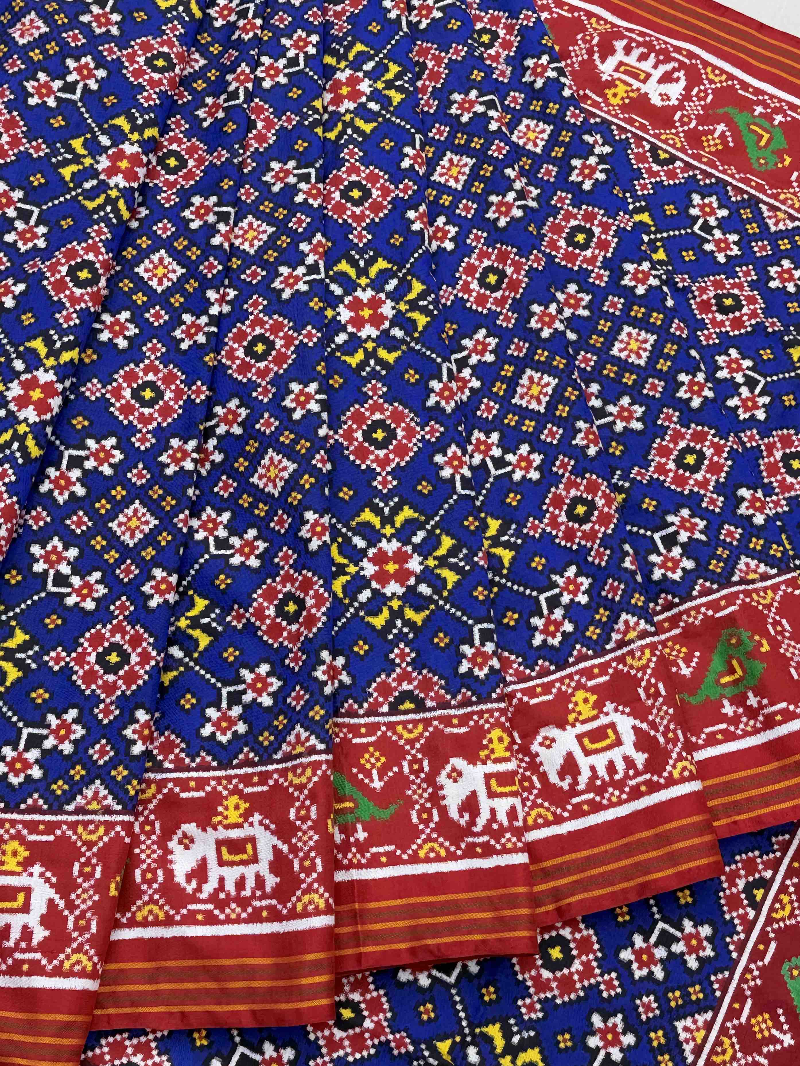 Red & Blue navaratn with narikunj Patan Patola