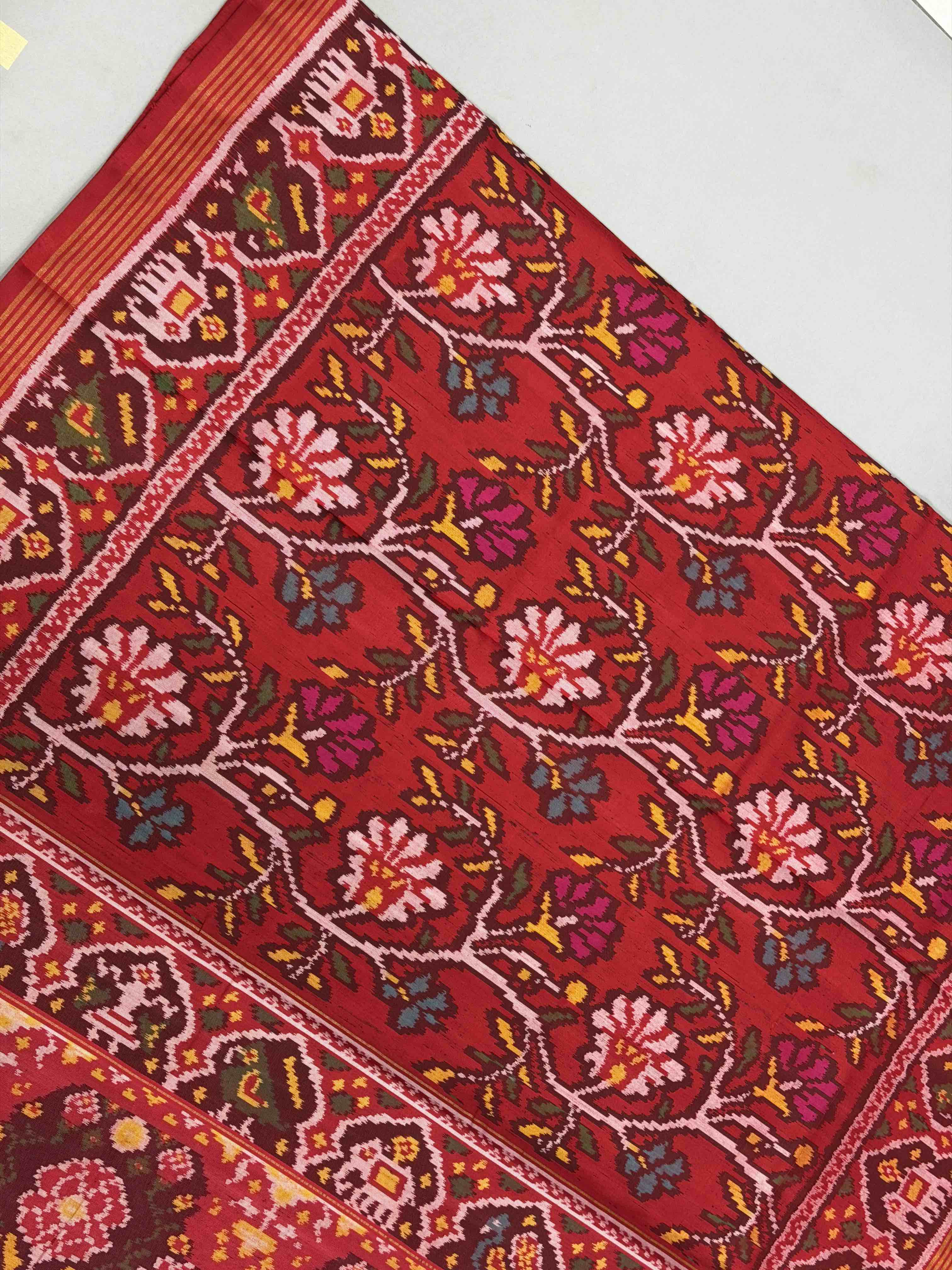 Red creeper design Single Ikat Patola Saree