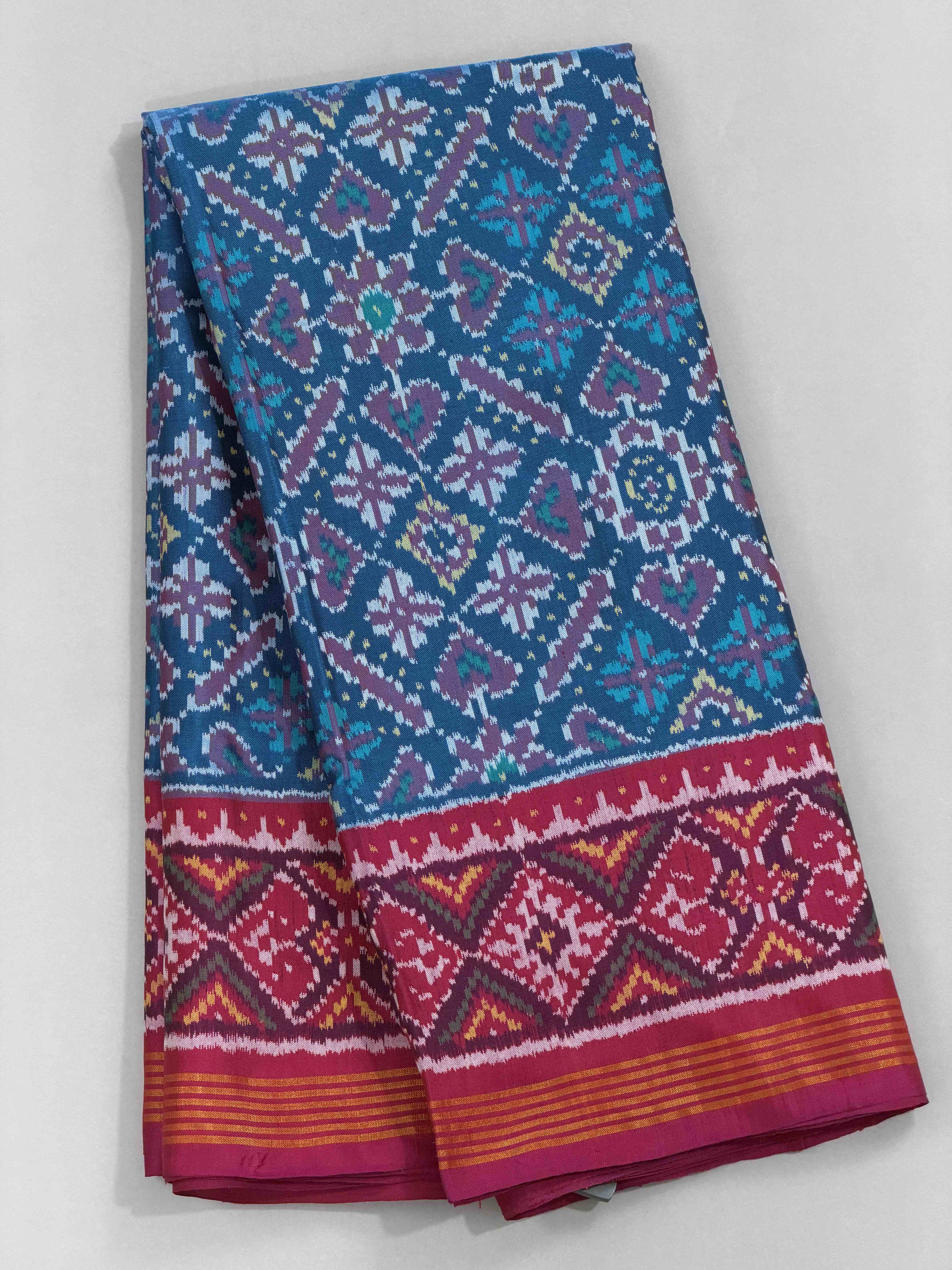 Pink & turquoise Blue Manekchawk Patola Saree