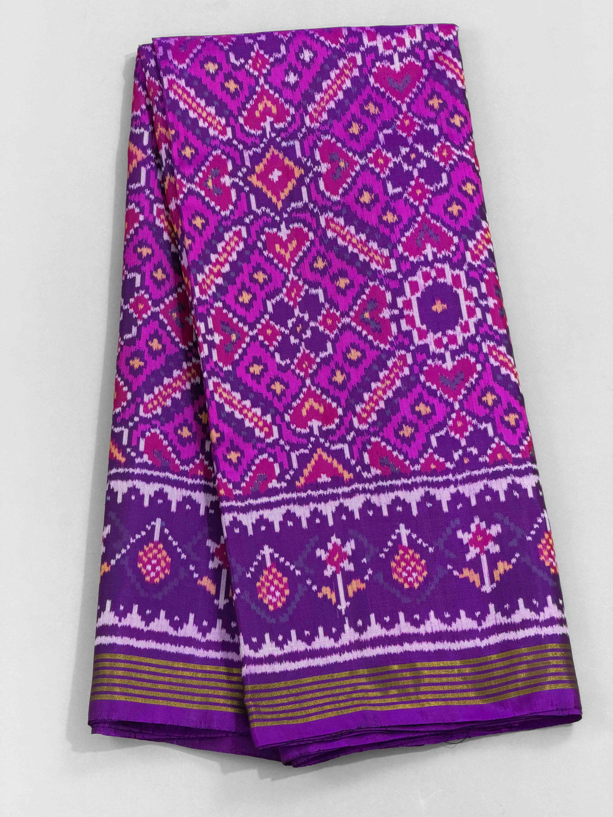 Magenta & Pink Manekchawk patola saree