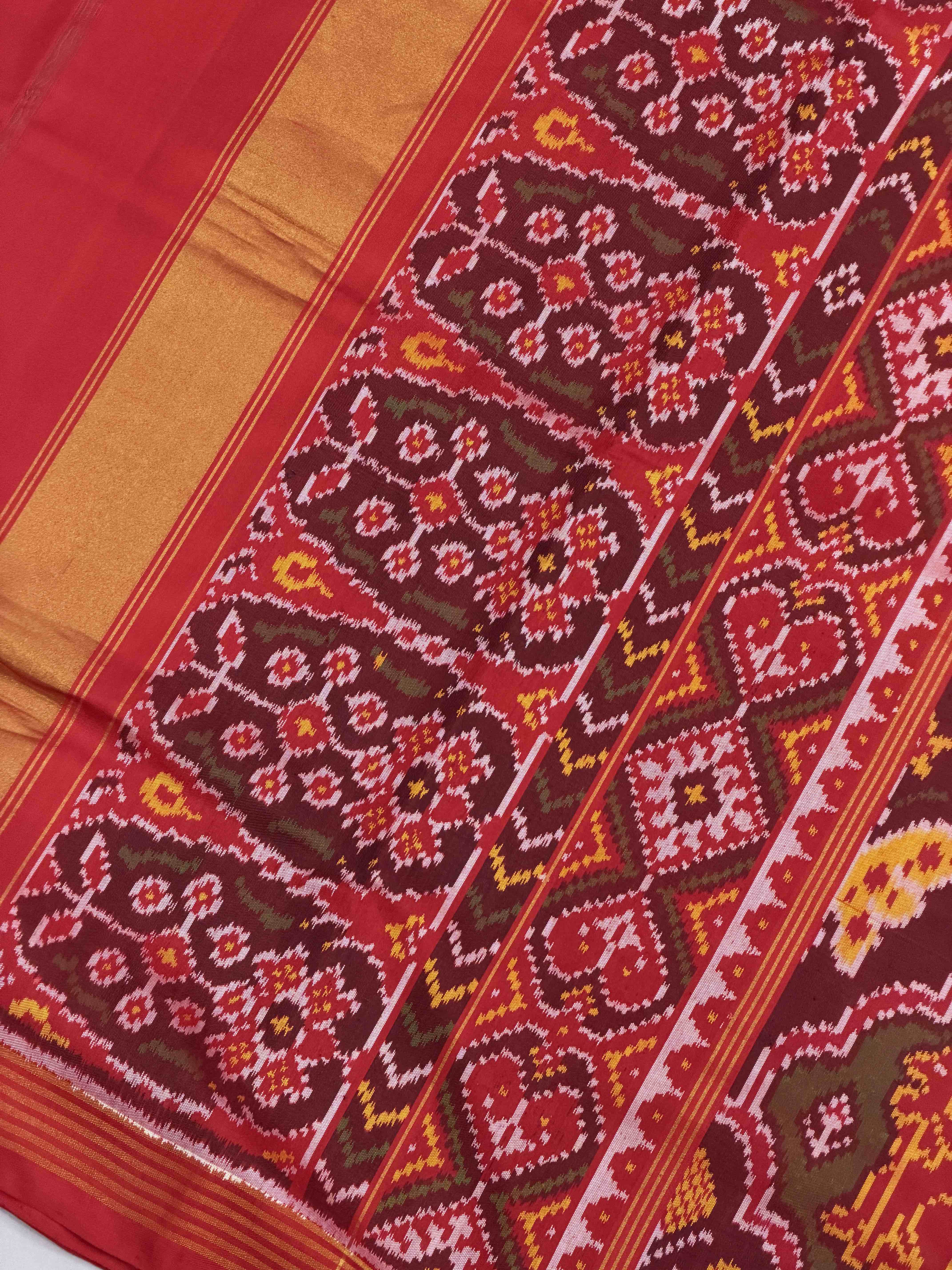 Maroon & mukti figure Patola Saree