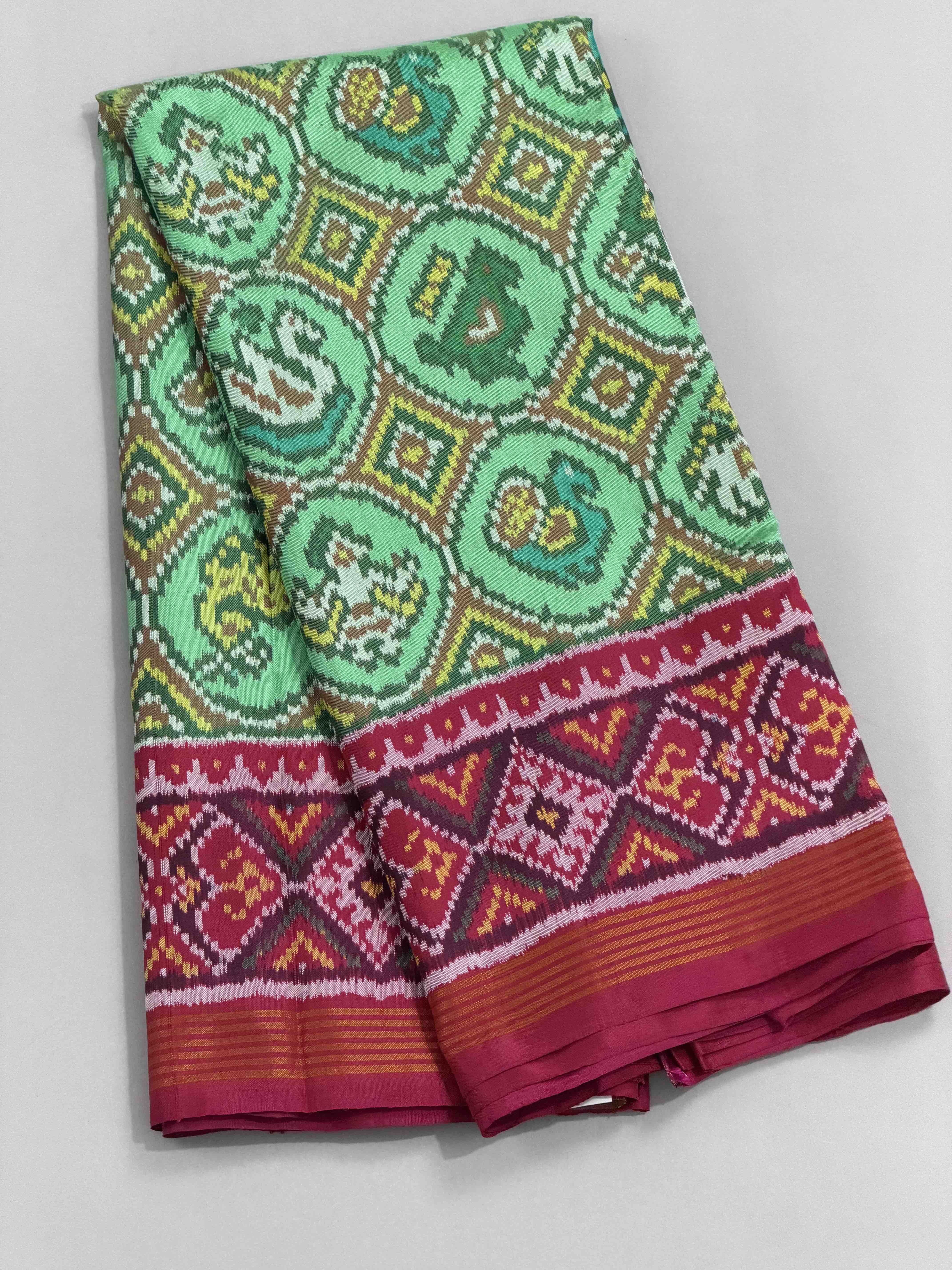 Pink & Pista narikunj Patola Saree