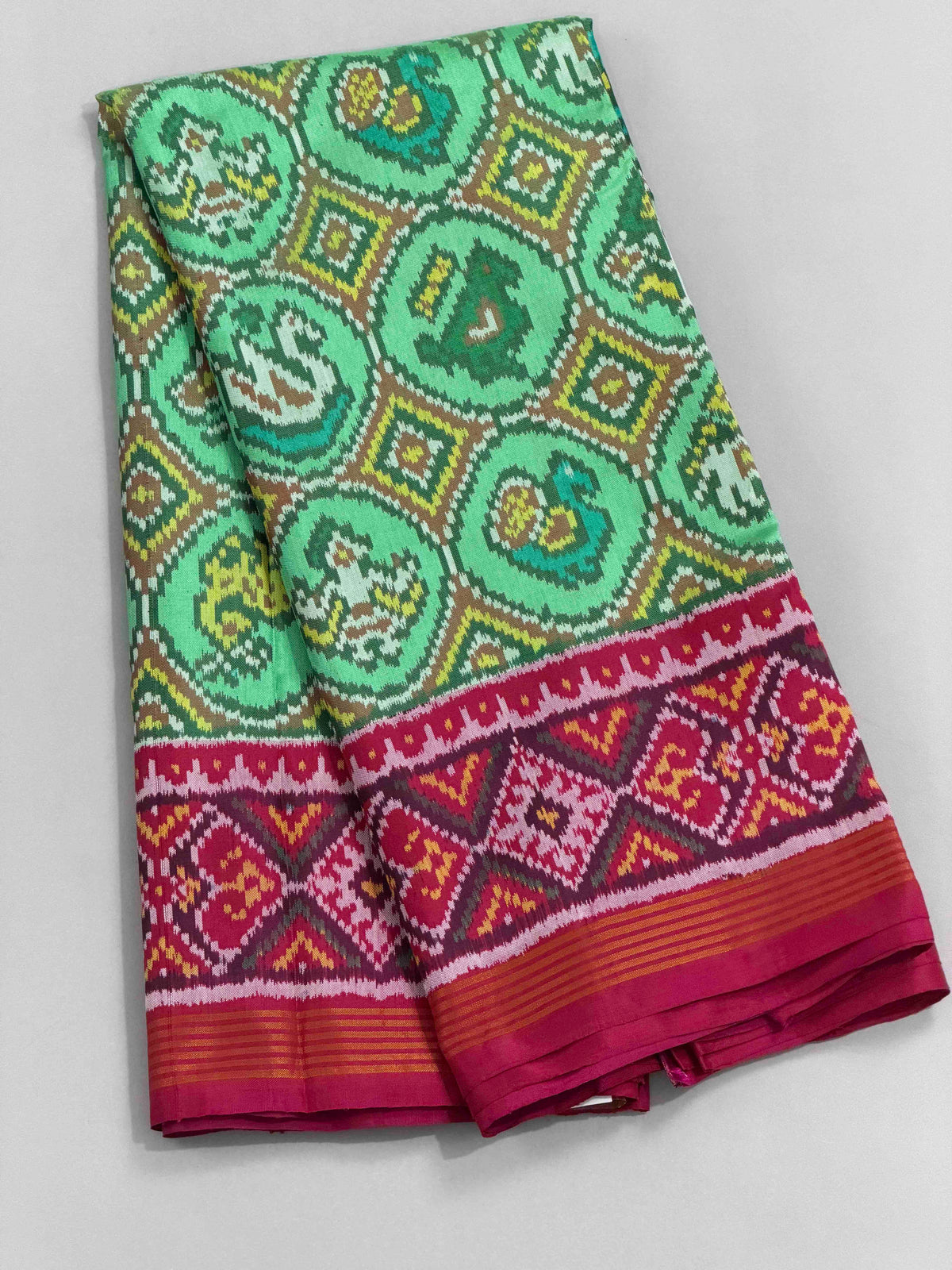 Pink & Pista narikunj Patola Saree