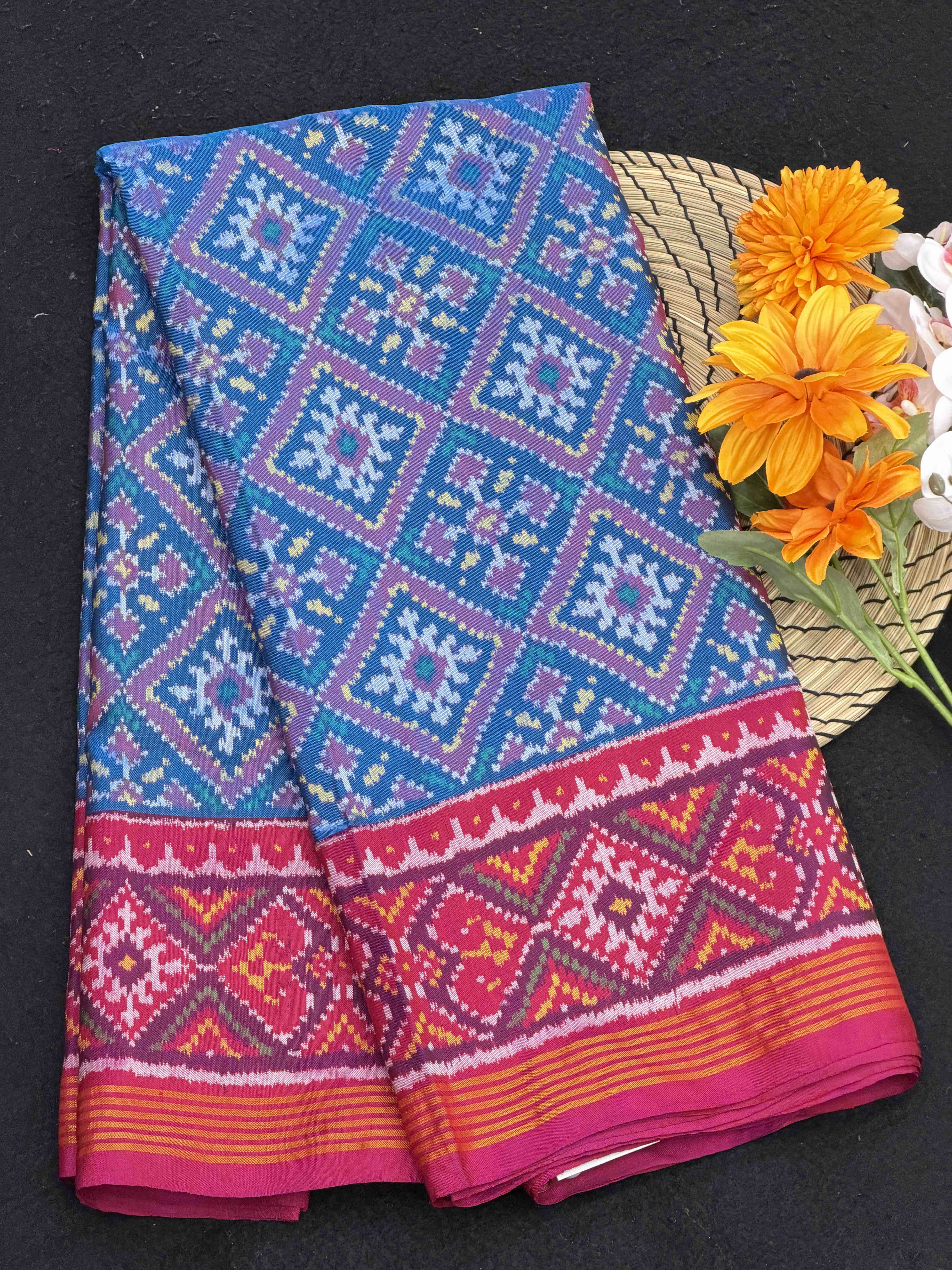 Pink & turquoise Blue Panchanda Patola Saree