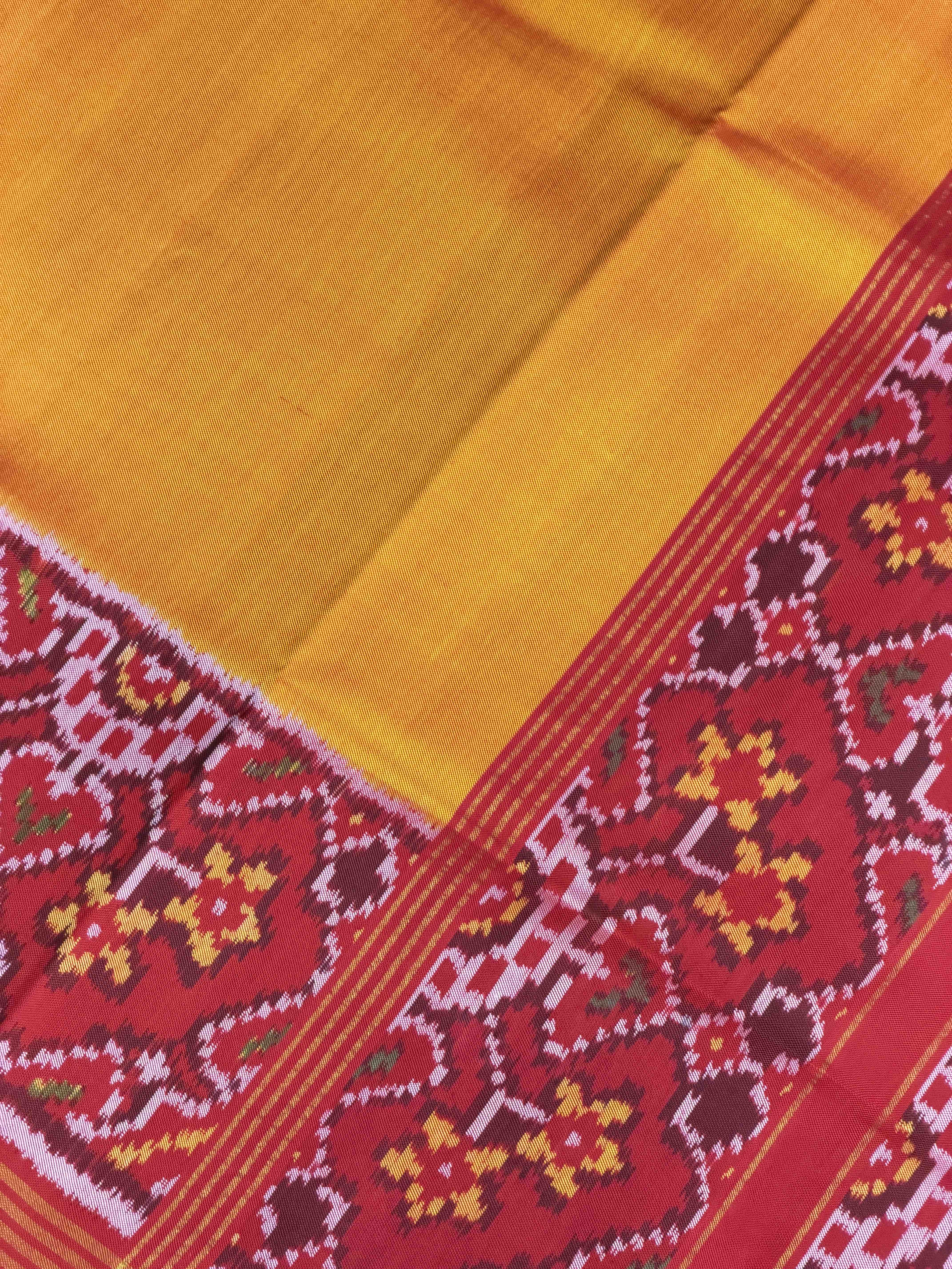 Red & Musterd plan Gala border Patola Saree