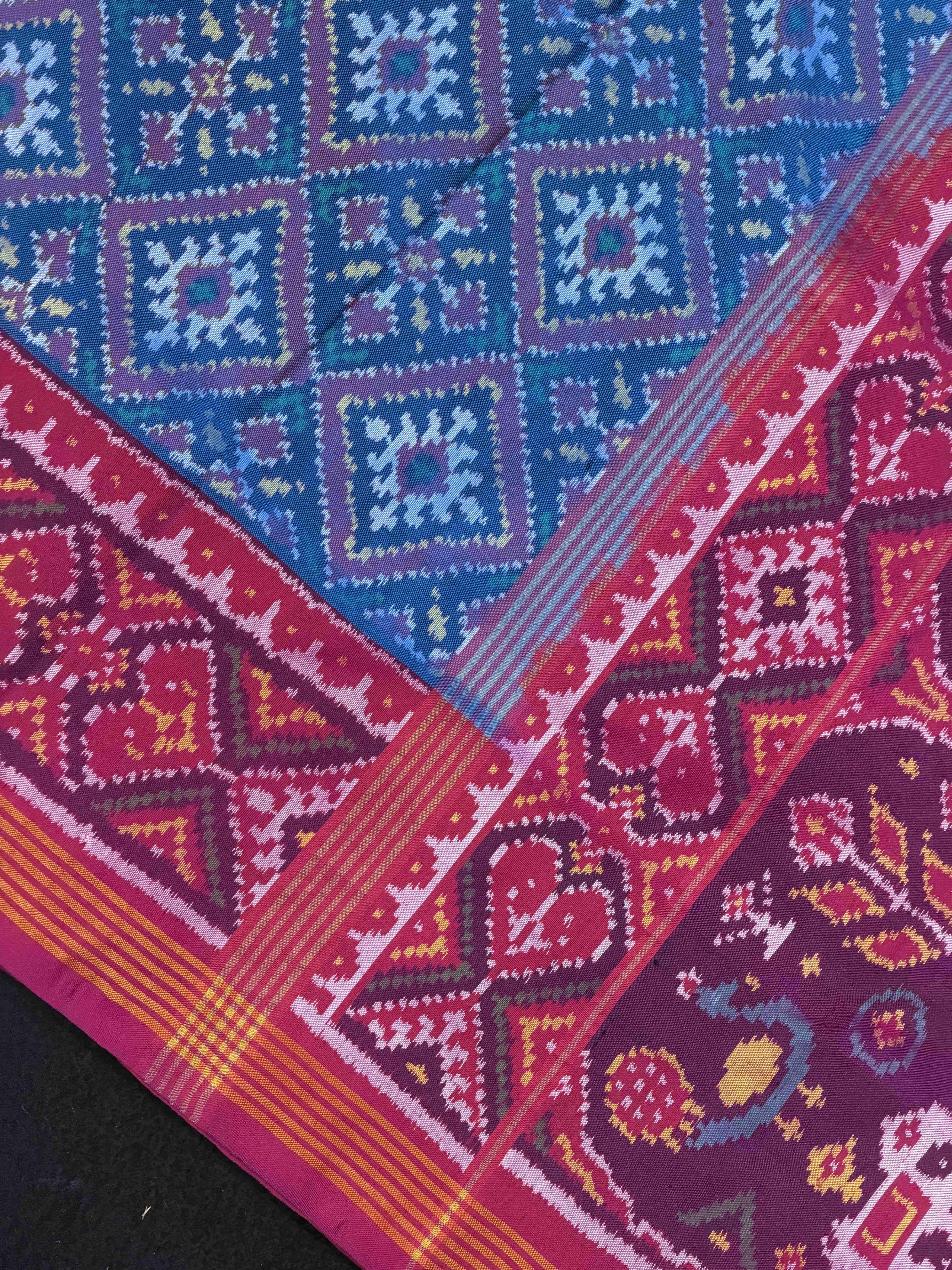 Pink & turquoise Blue Panchanda Patola Saree