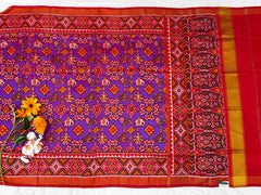 Red & purplish red shaded Narikunj Patola Saree