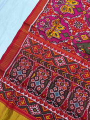 Red & pink chhabdi figure Patola saree