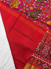 Red & pink chhabdi figure Patola saree