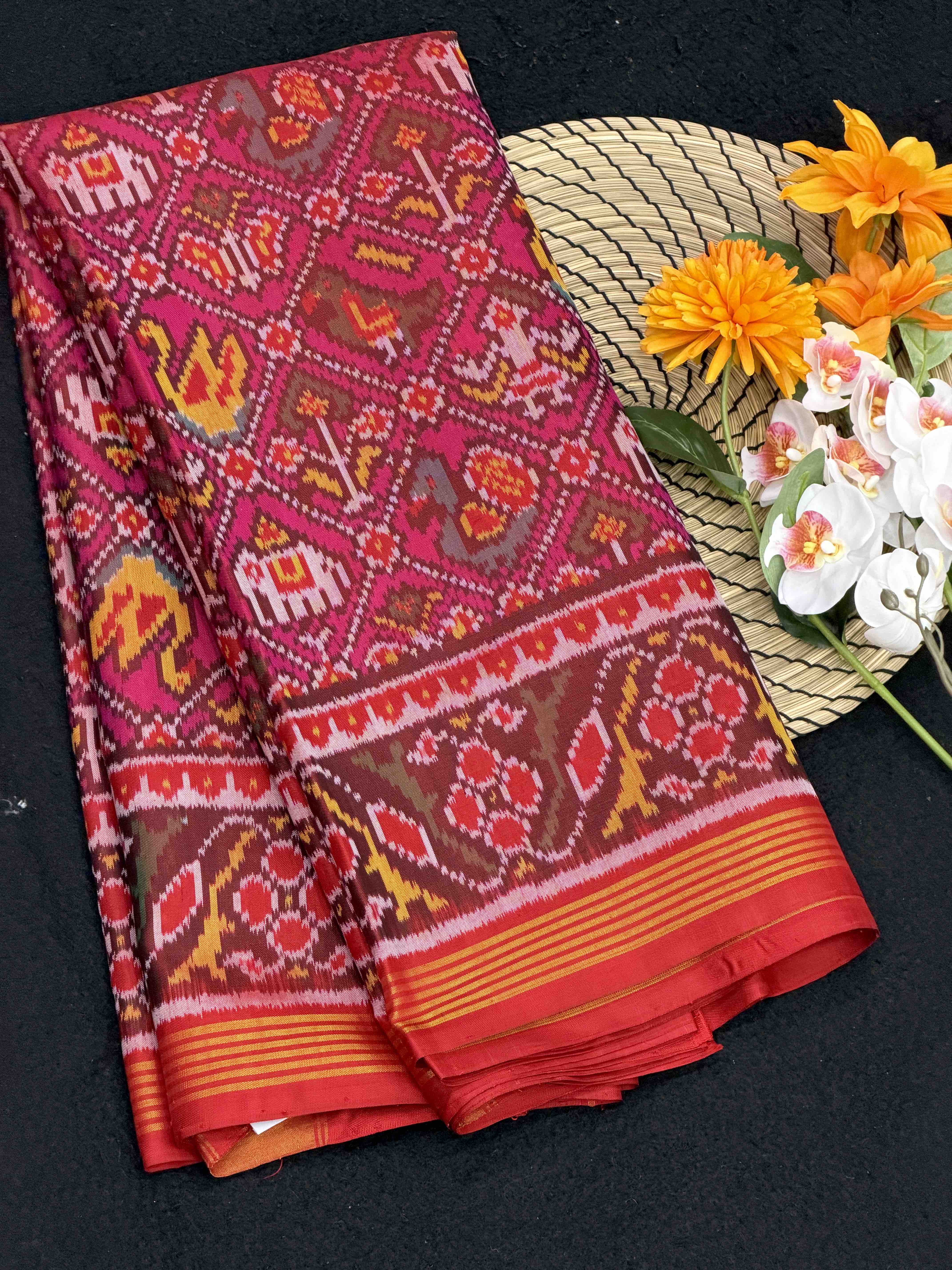 Red & Pink narikunj Patola Saree