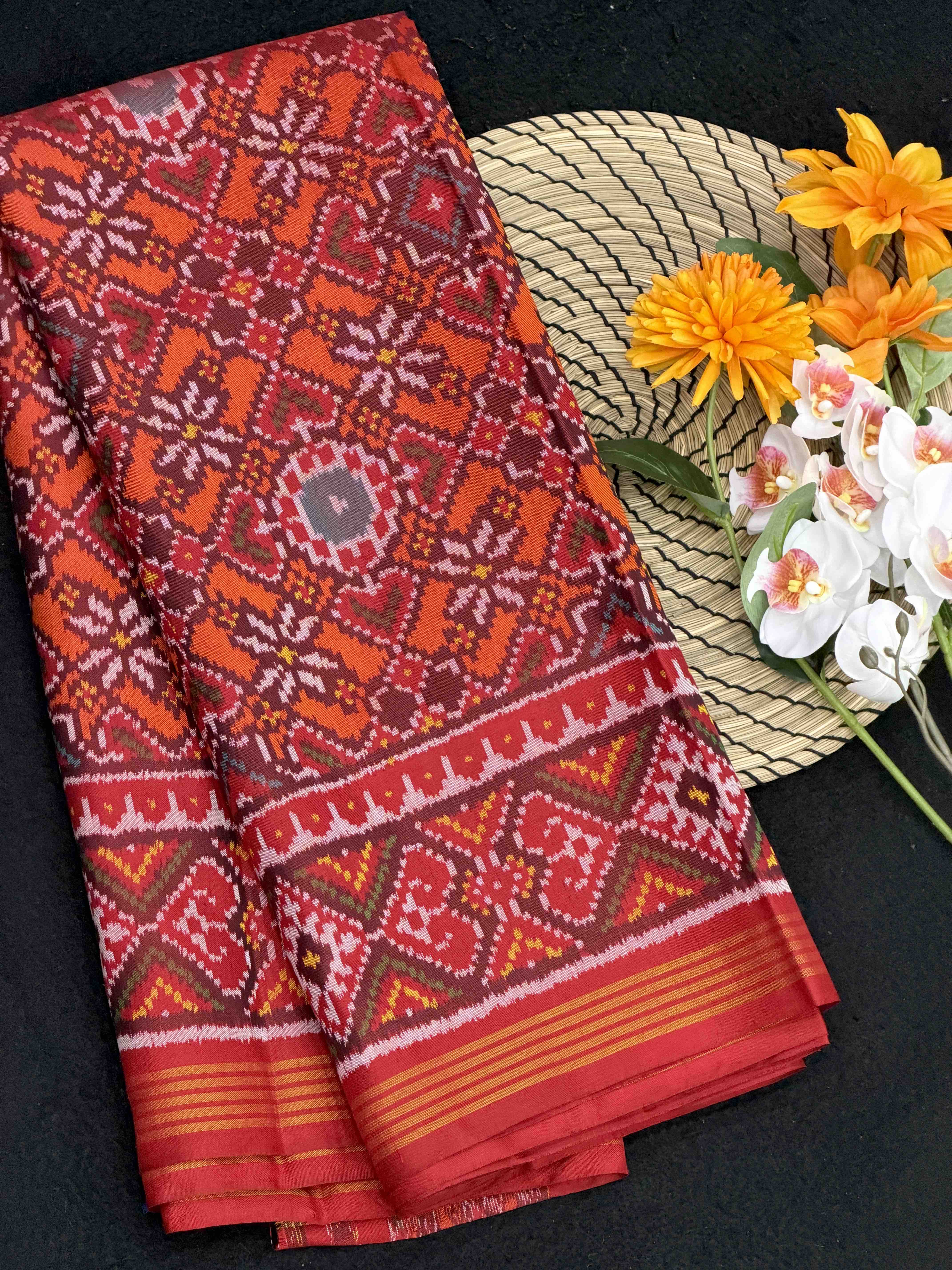 Red & orange Manekchawk Patola Saree