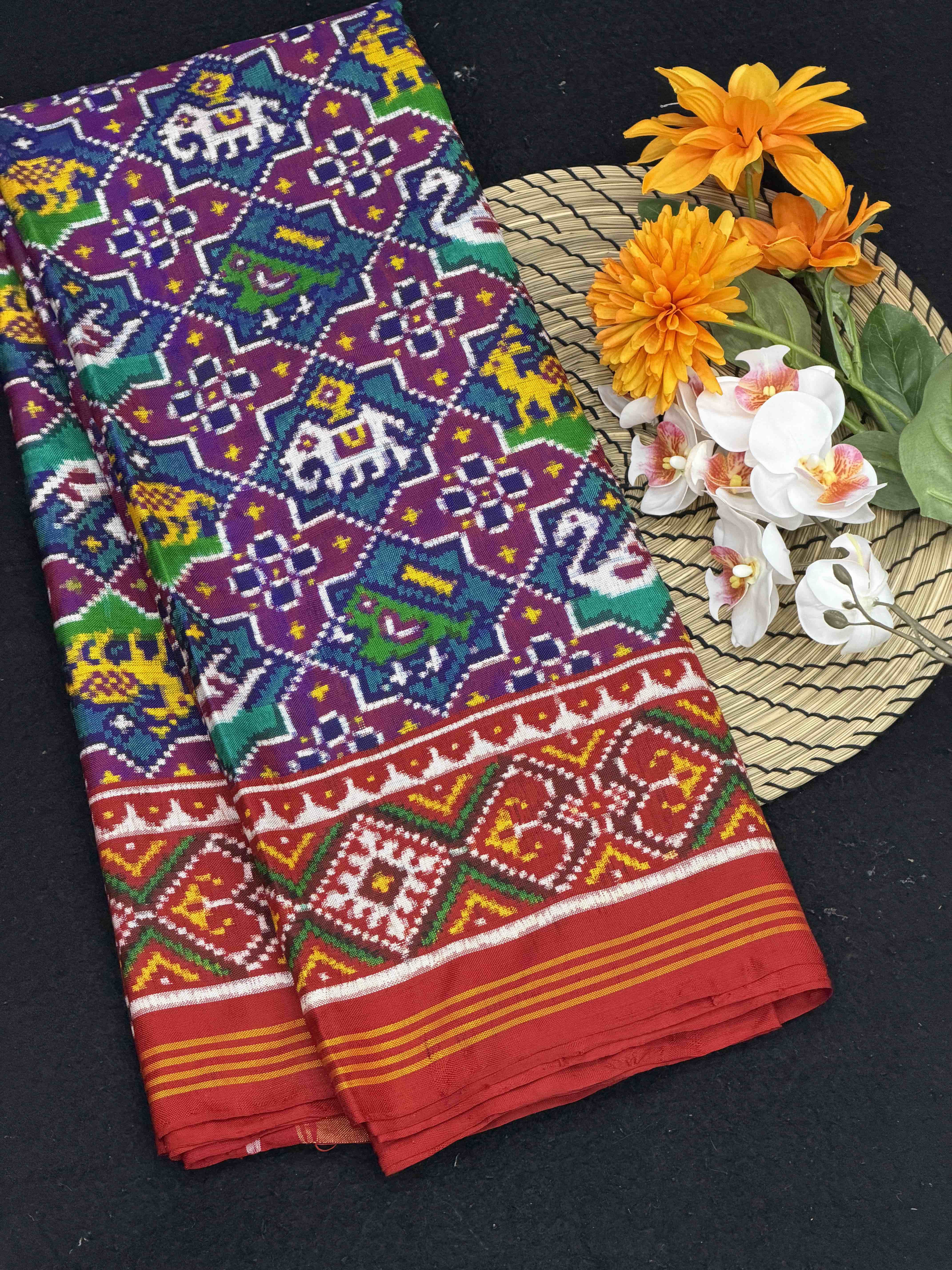 Red & turquoise purple combination Star design Patan Patola