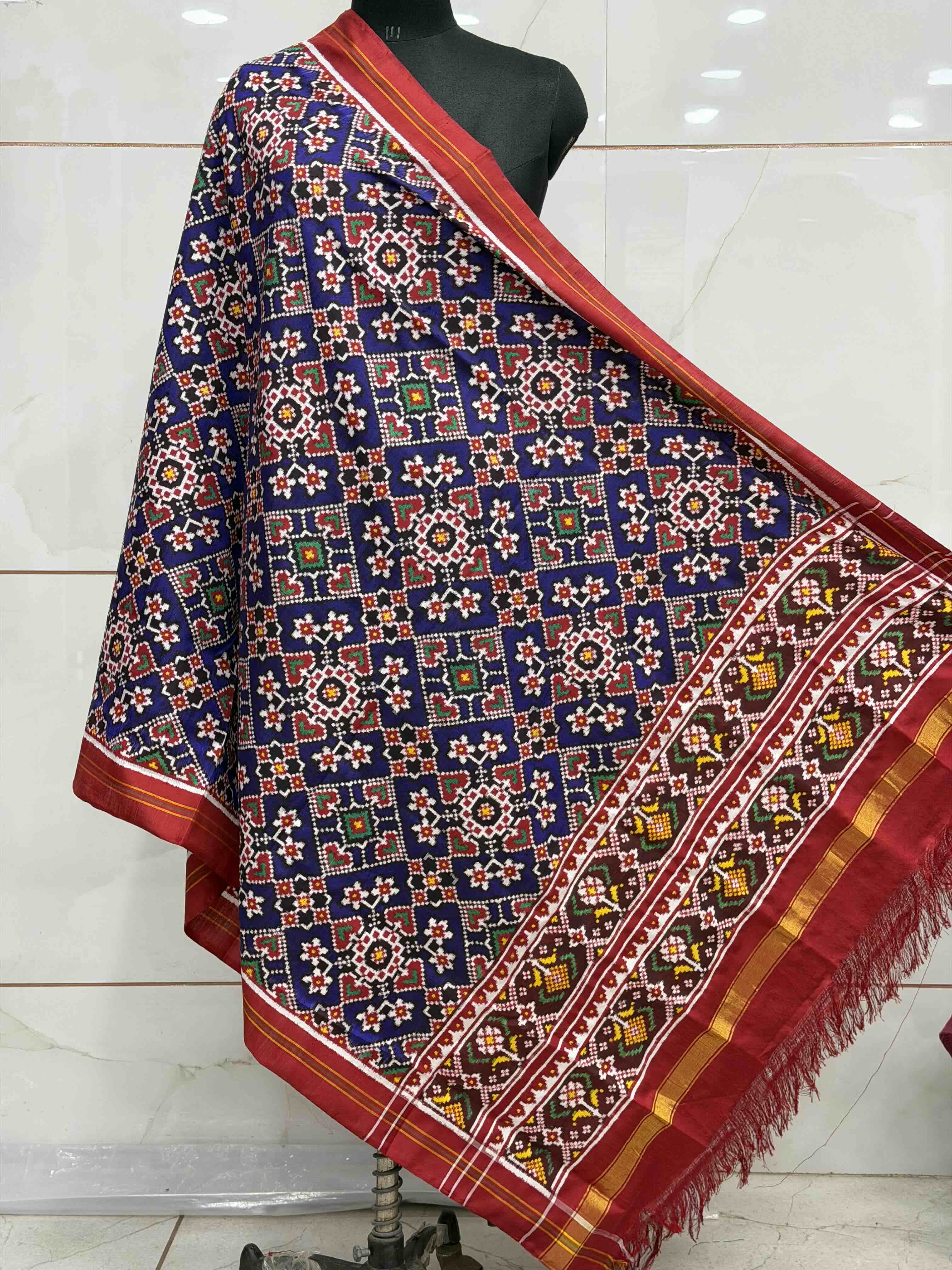 Red & Blue manekchwk Double Ikat Dupatta