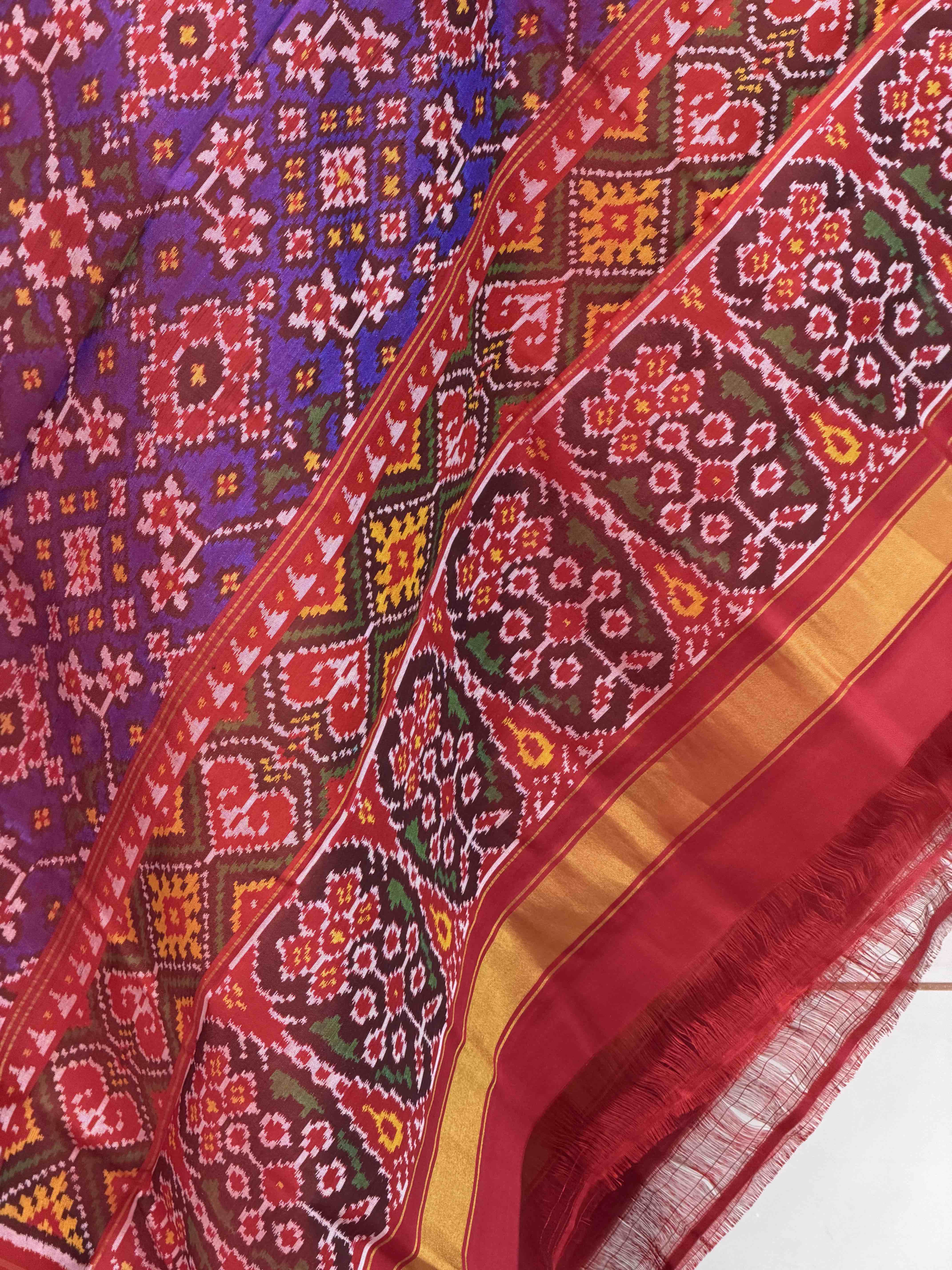 Red & magenta purple Navaratan single ikat Dupatta